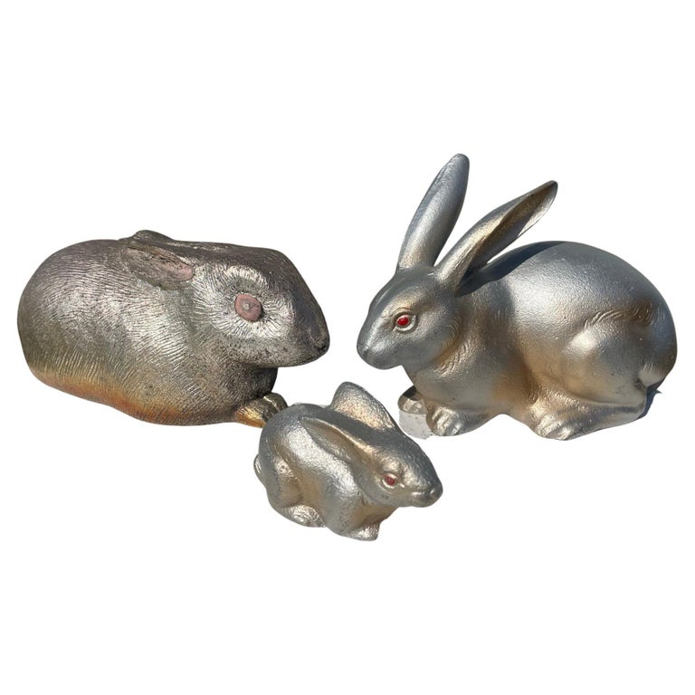 Japanese Three Garden Rabbits Family, Usagi For Sale at 1stDibs