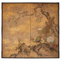 Japanischer Zwei-Panel-Bildschirm: Verliebte Erbsenhühner in zerklüfteter Gartenlandschaft