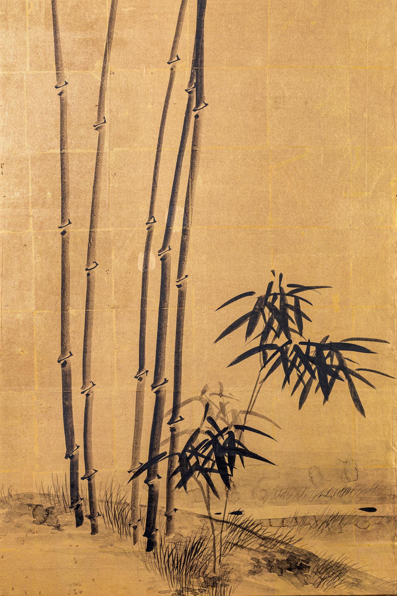 Moon and bamboo in ink on gold paper with red and black lacquered negoro frame. (Meiji period) Calligraphy reads: Beauty in ink painting with standing woods and branches, like in paradise in cool month.
Artist Gosui.
 