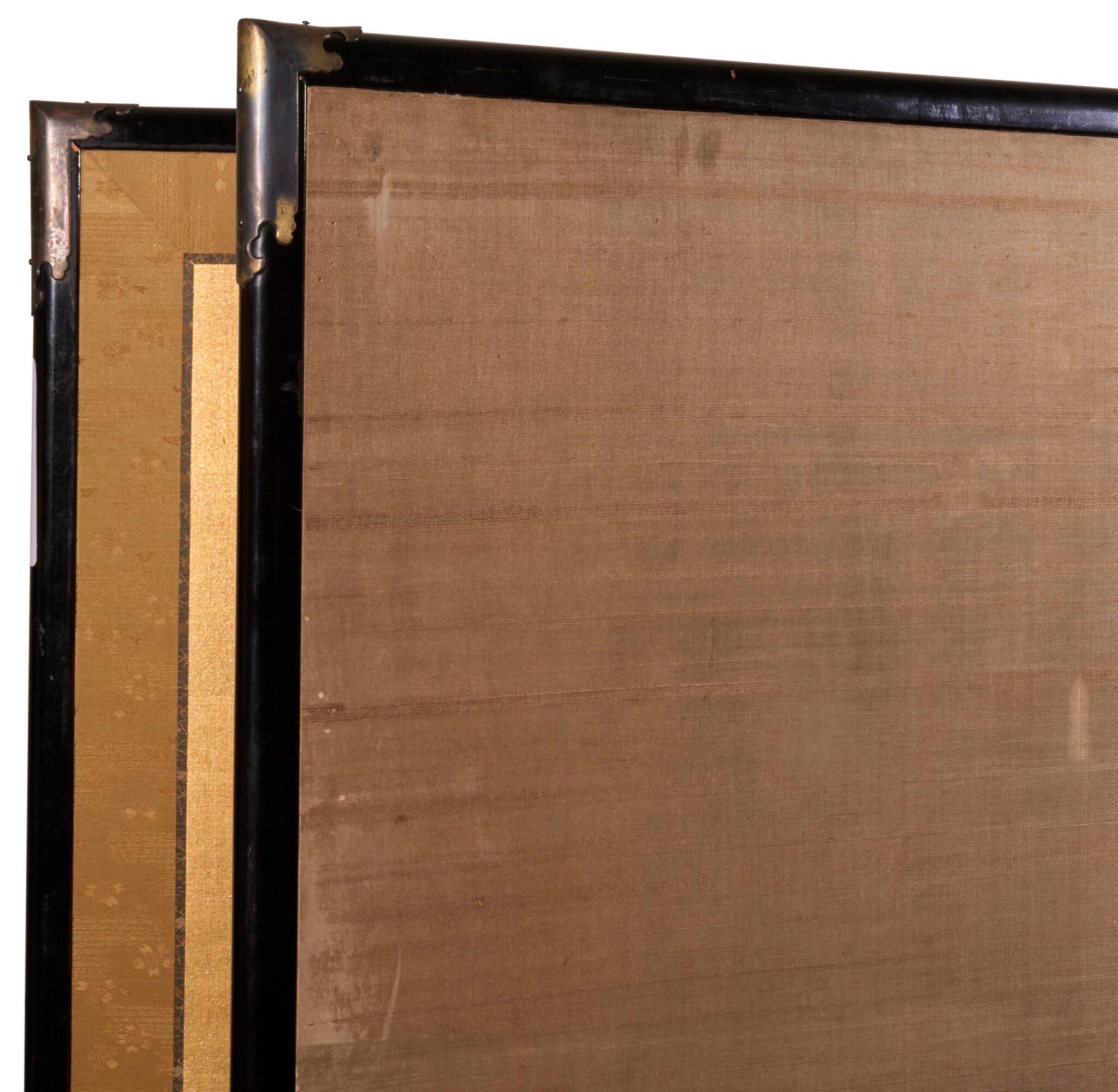 Japanese Two Panel Screen: Peonies on Gold en vente 3