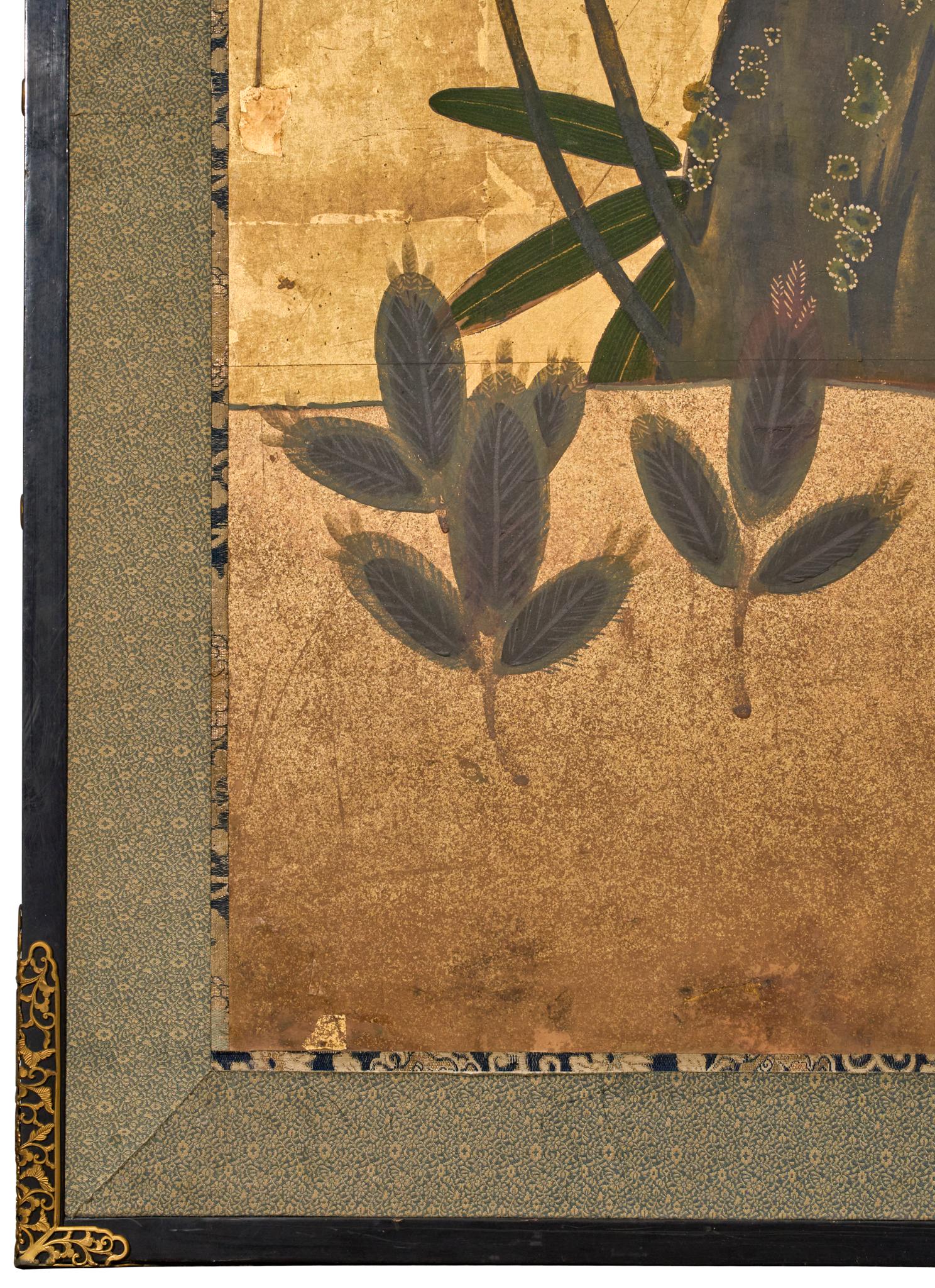 Paravent japonais à deux panneaux : Fleur de prunier dans la brume en vente 2