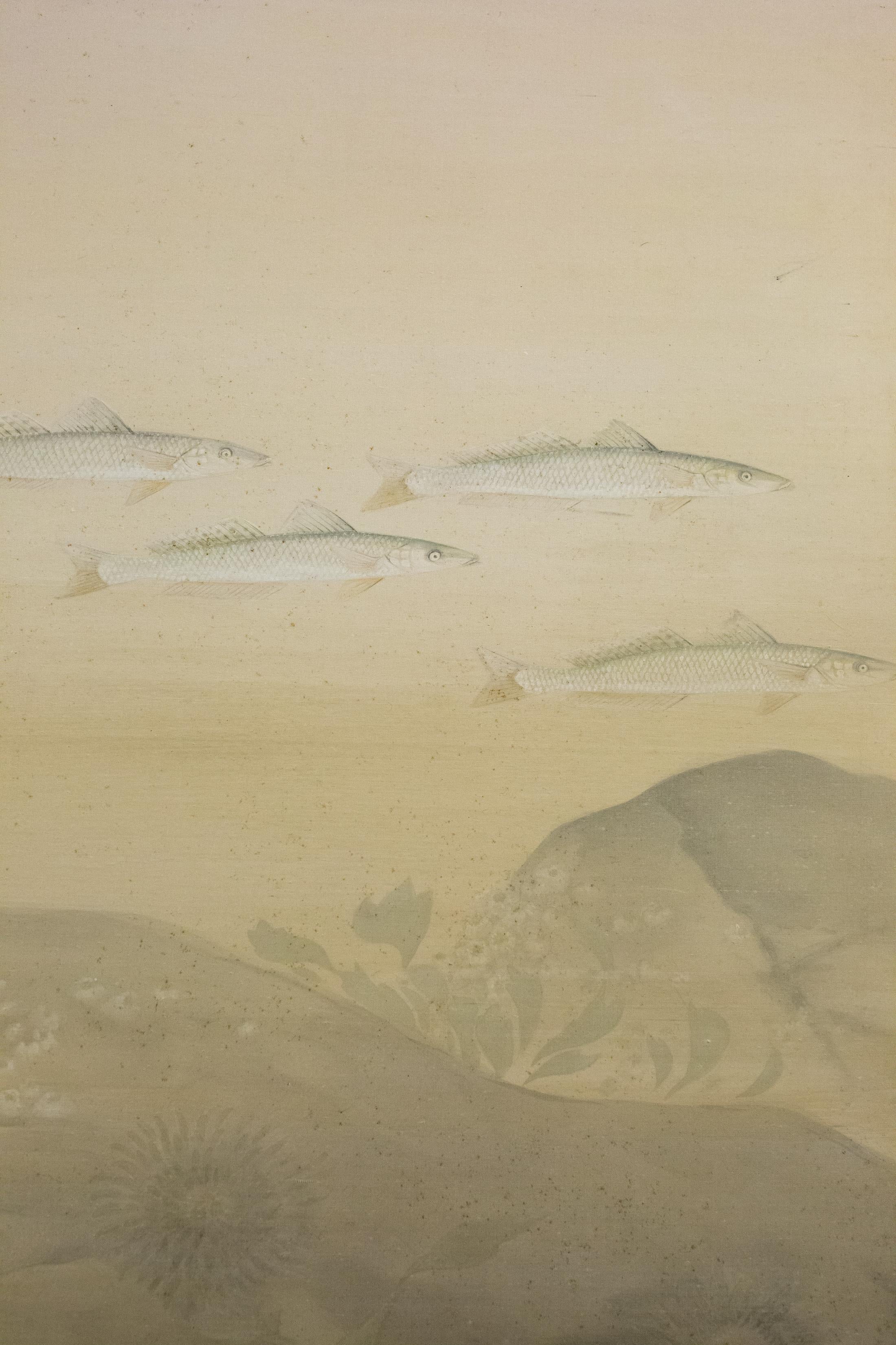 Japanischer Zwei-Panel-Bildschirm Schule der Flussfische im Zustand „Gut“ in Hudson, NY