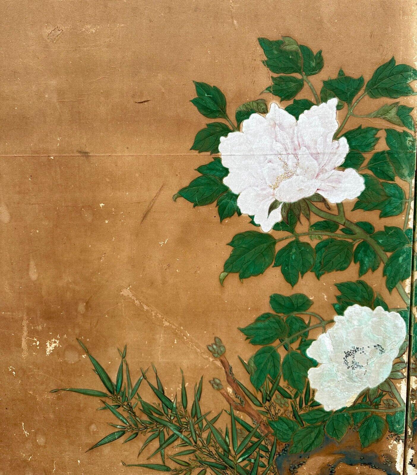 Japanese Two-Panel Screen with Peacocks and Blossoms In Good Condition In Fukuoka, JP