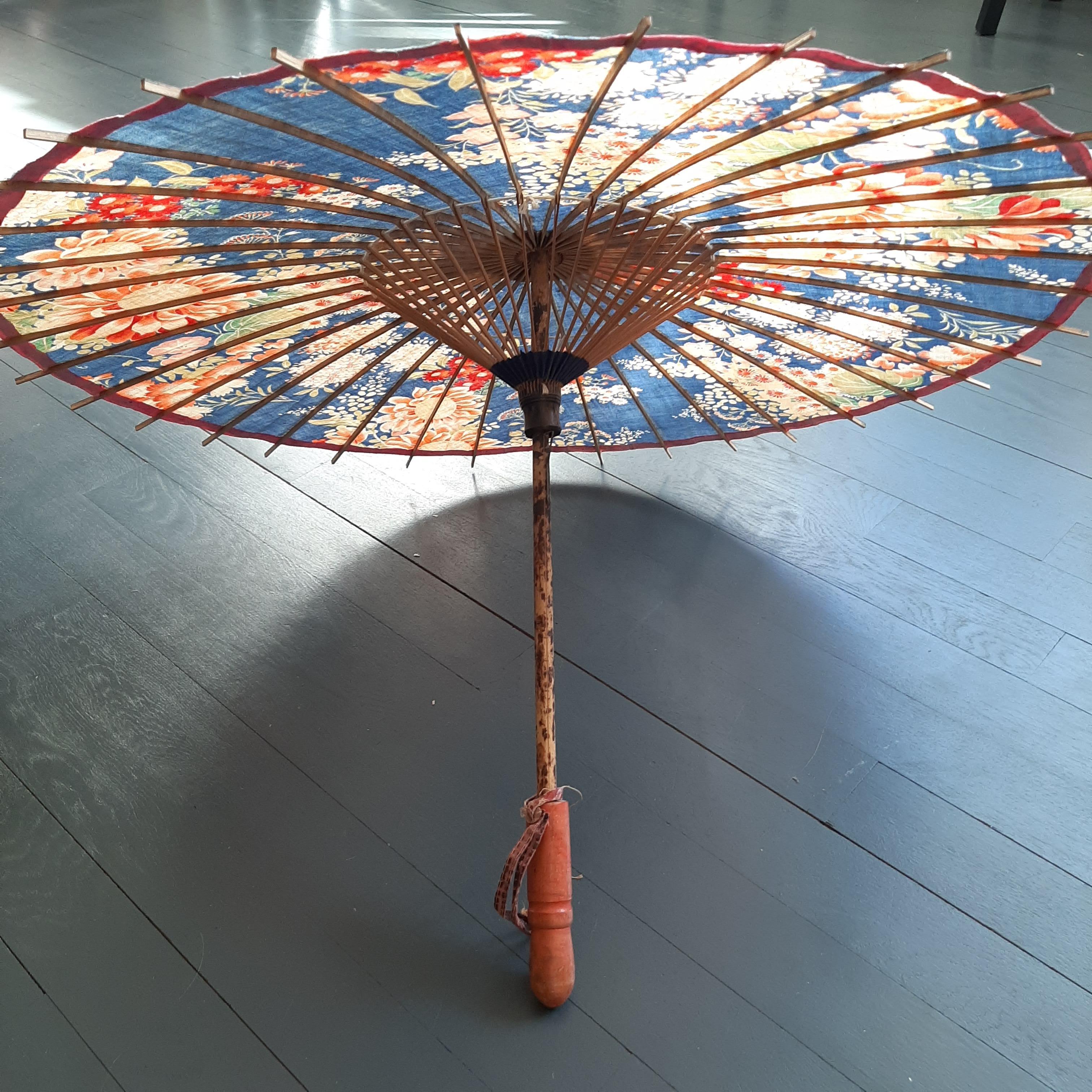 1930s umbrella