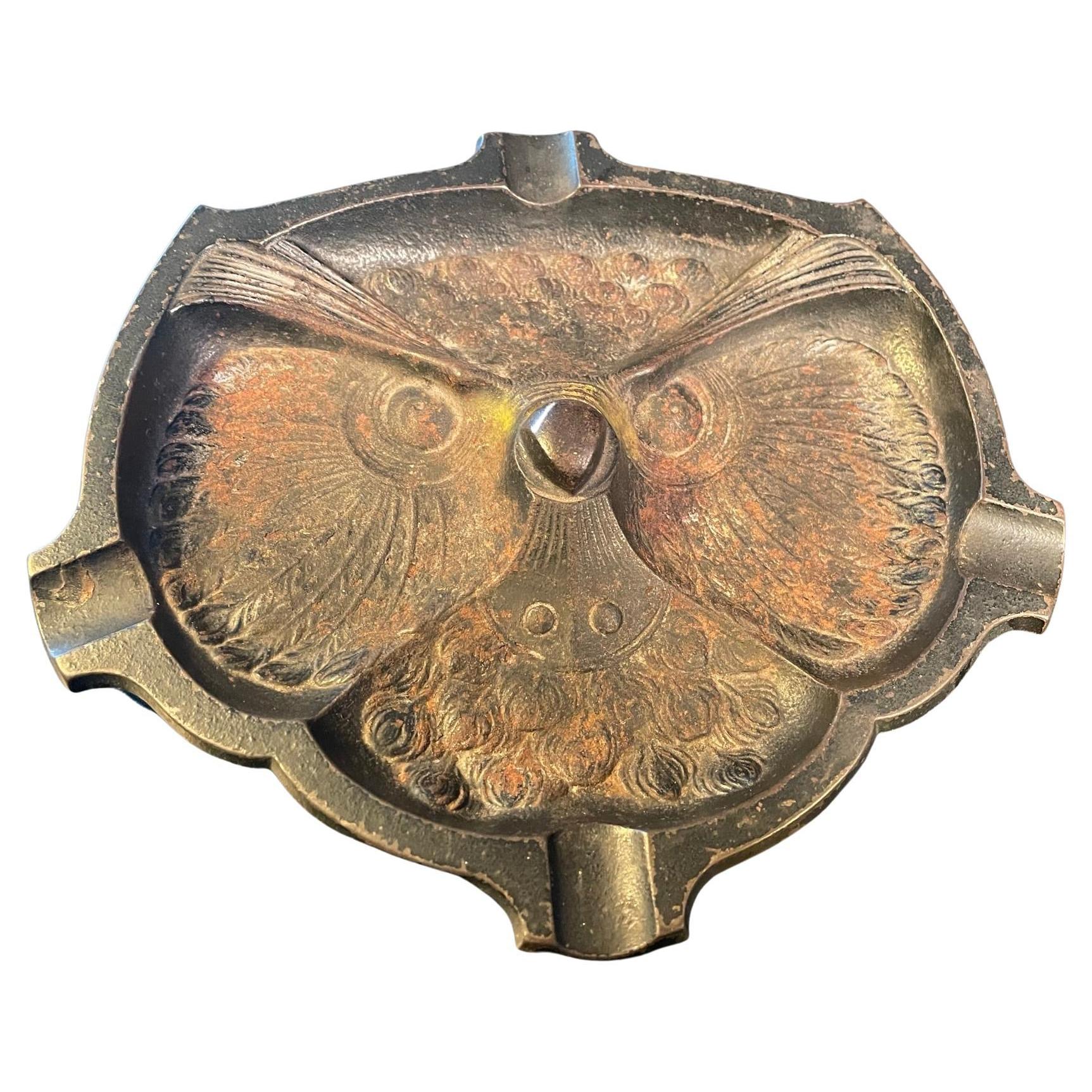 Japanese Unique Old Owl Face Cigar Stogie Tray For Sale 2