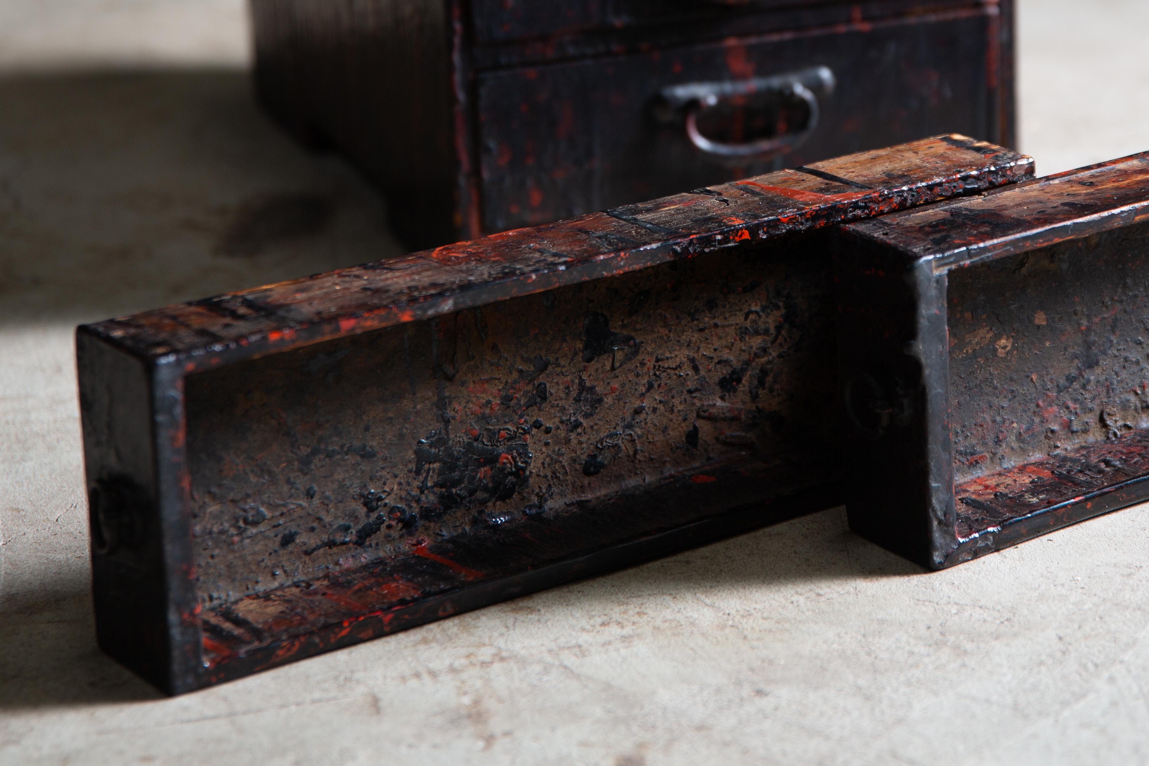 Japanese Urushi craftsman's workbench w/ drawers, box chest of drawers wabi sabi For Sale 7