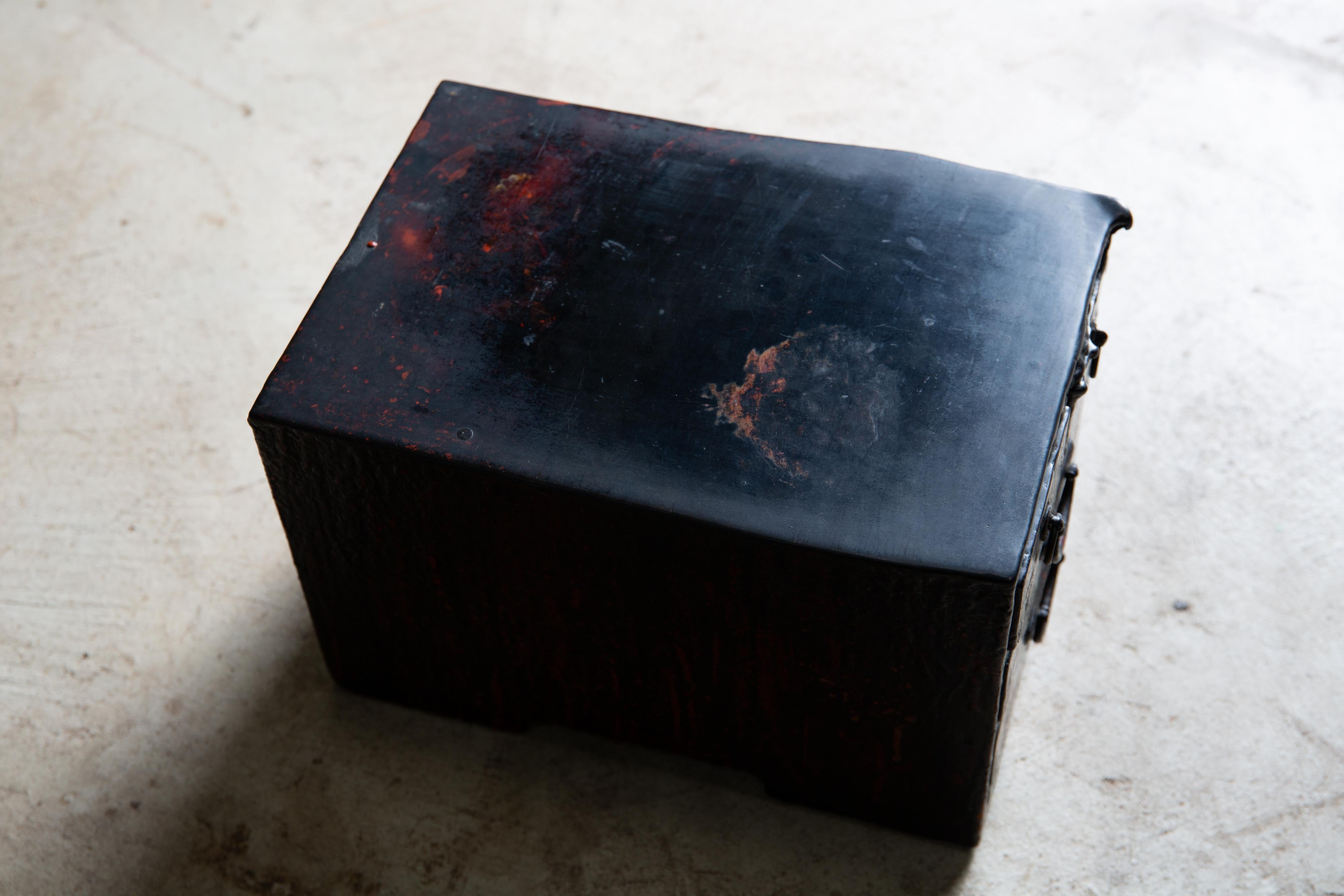 Japanese Urushi craftsman's workbench w/ drawers, box chest of drawers wabi sabi For Sale 2