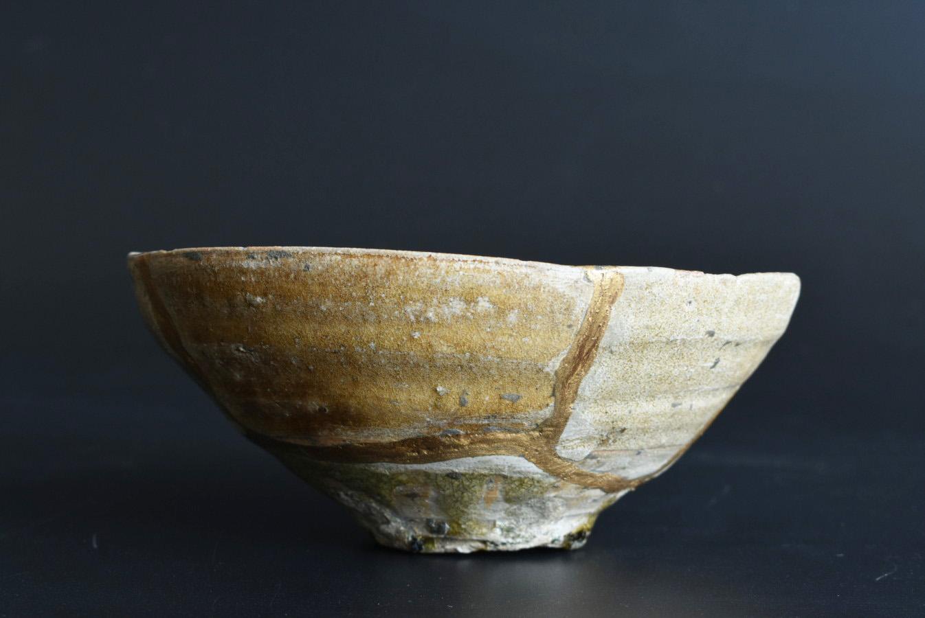 Japanese Very Old Beautiful Pottery Bowl/Kintsugi/15th Century/Wabi-Sabi Bowl 2