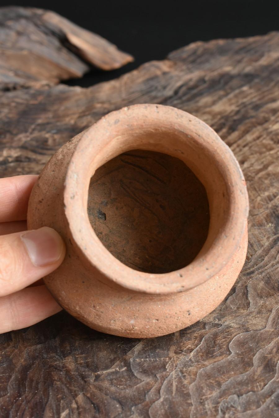 Japanese Very Old Small Excavation Earthenware / before the 10th Century 3