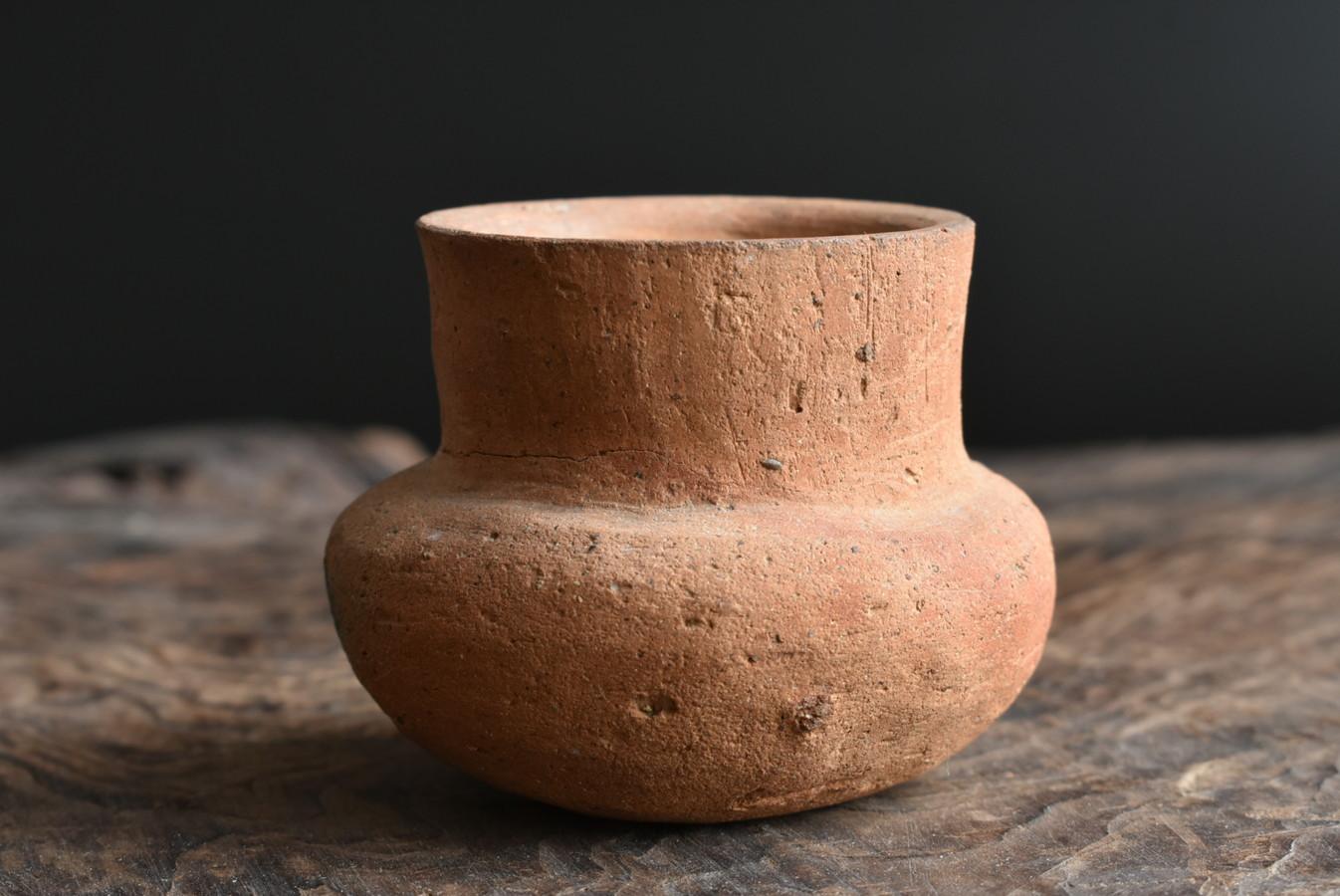 Japanese Very Old Small Excavation Earthenware / before the 10th Century In Good Condition In Sammu-shi, Chiba