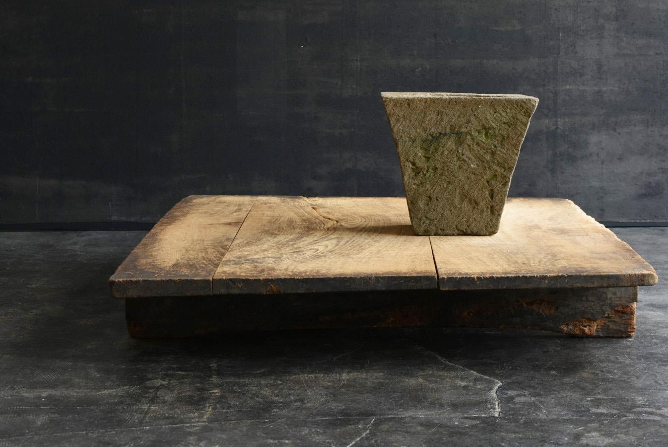 Meiji Japanese Very Old Wooden Low Table/1868-1920/Wabisabi Table/Exhibition Stand