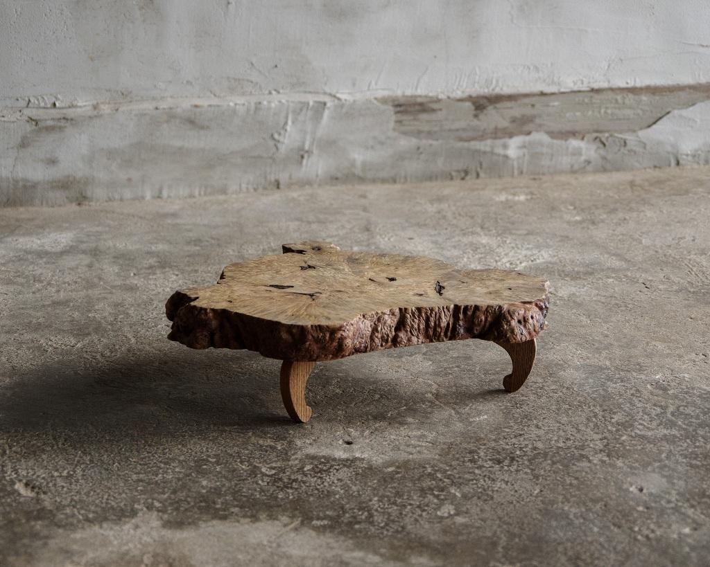 Japanischer Vintage Burl Wood Display Stand, frühe Showa Periode '1926-' im Zustand „Gut“ im Angebot in Hitachiomiya-shi, 08