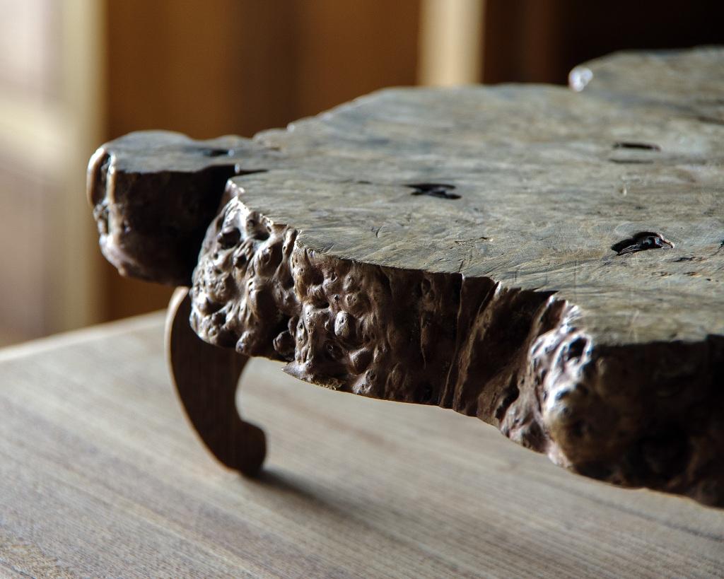 Japanischer Vintage Burl Wood Display Stand, frühe Showa Periode '1926-' im Angebot 1