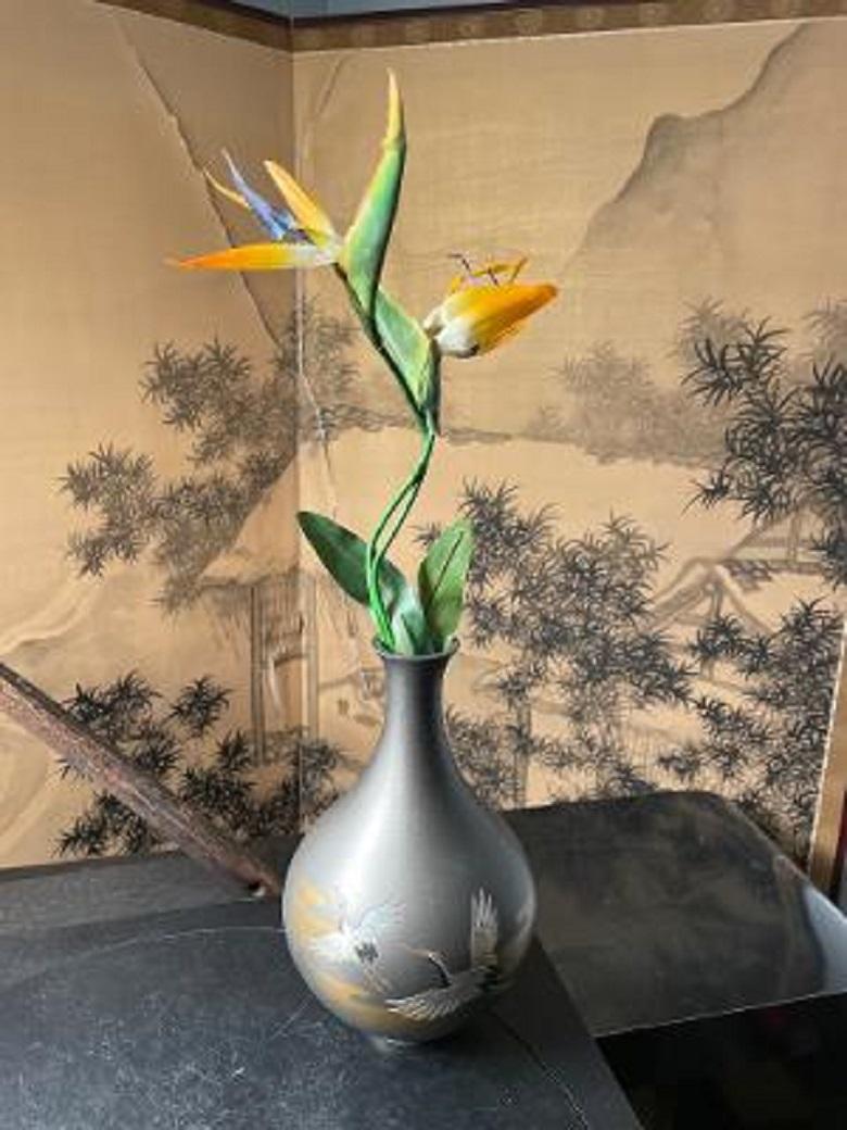Japanese Vintage Flying Cranes Bronze Vase In Good Condition In South Burlington, VT