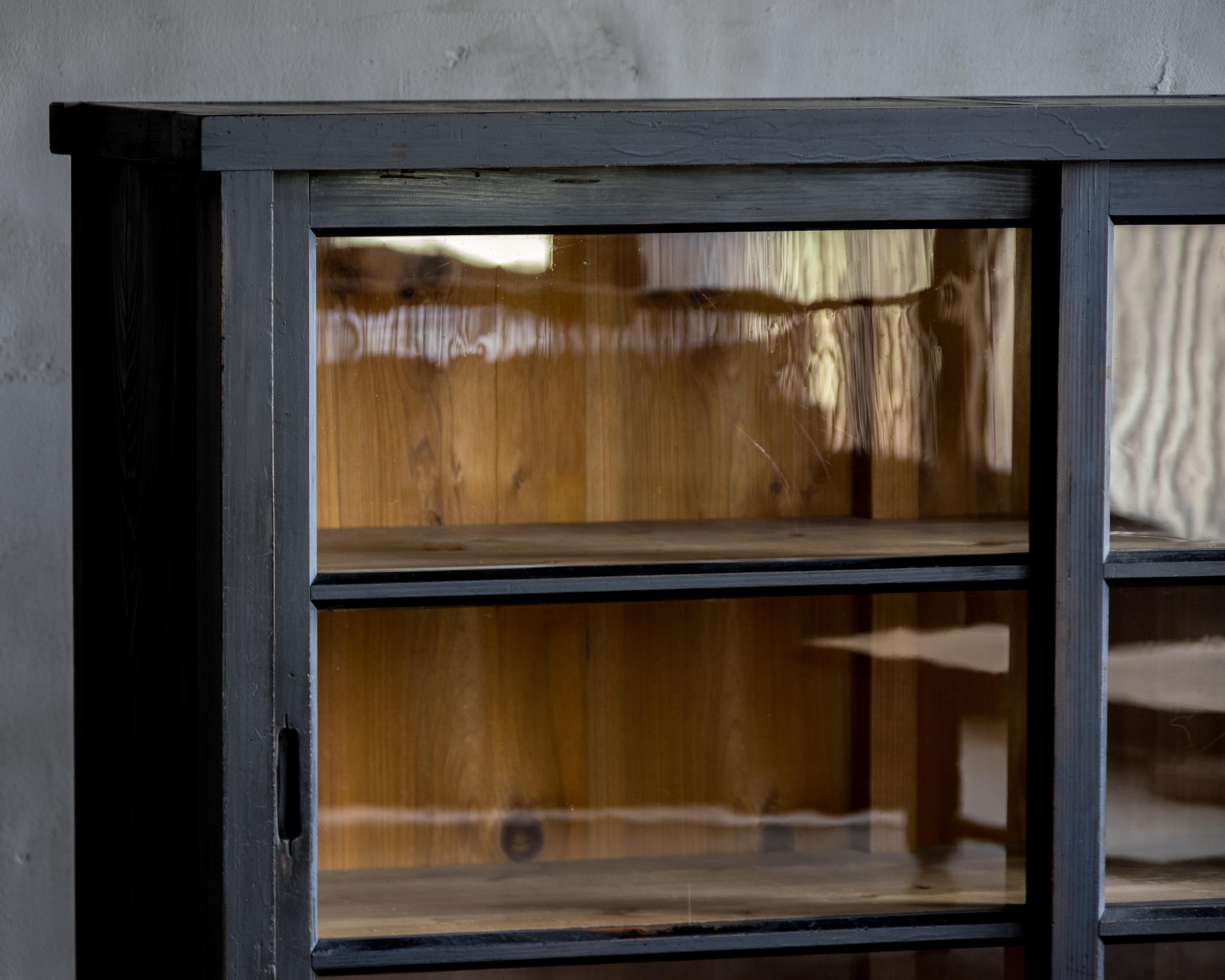 Japanese Vintage Glass Sliding-Door Cabinet, Early Showa Period (1926–) For Sale 1