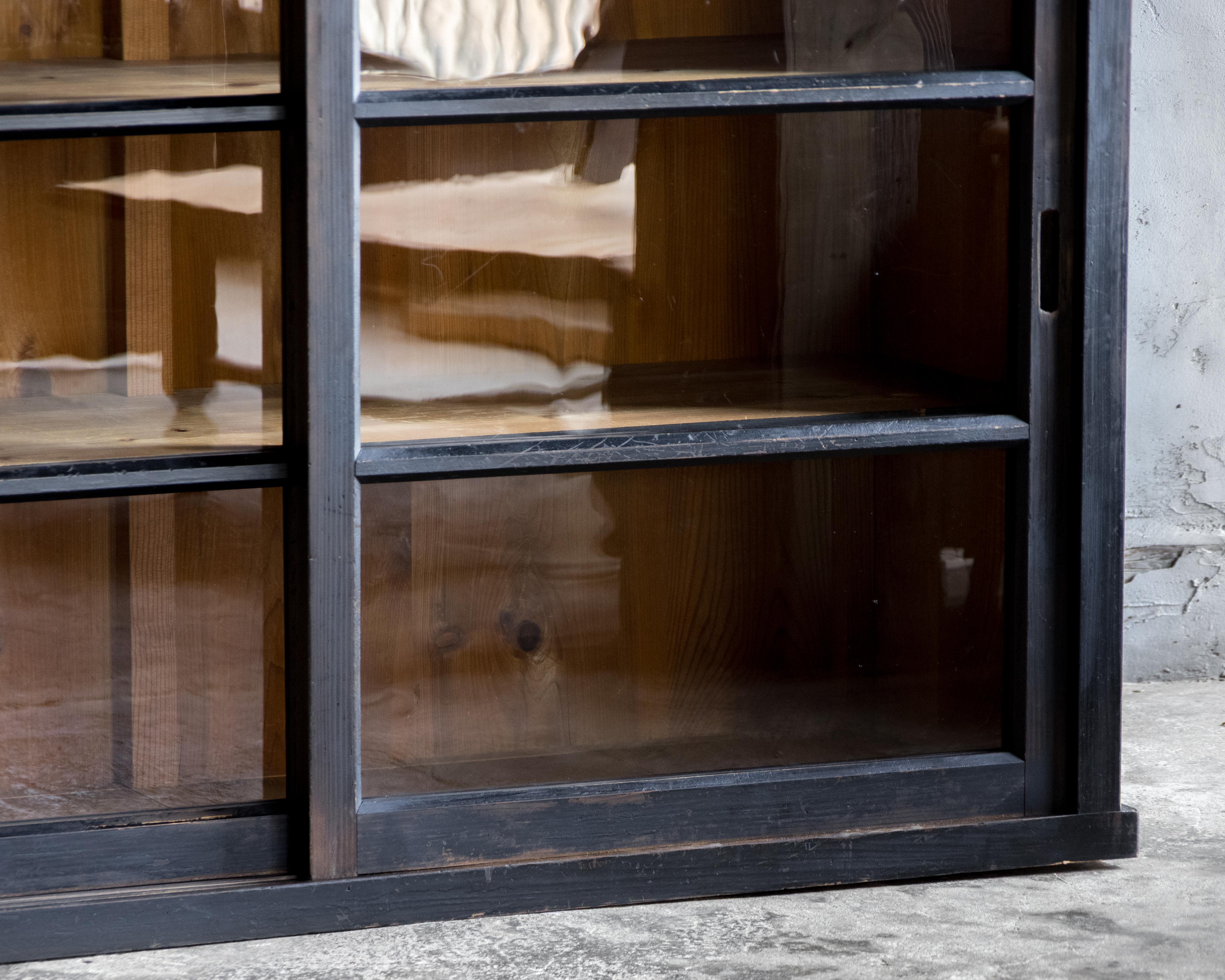 Japanese Vintage Glass Sliding-Door Cabinet, Early Showa Period (1926–) For Sale 3