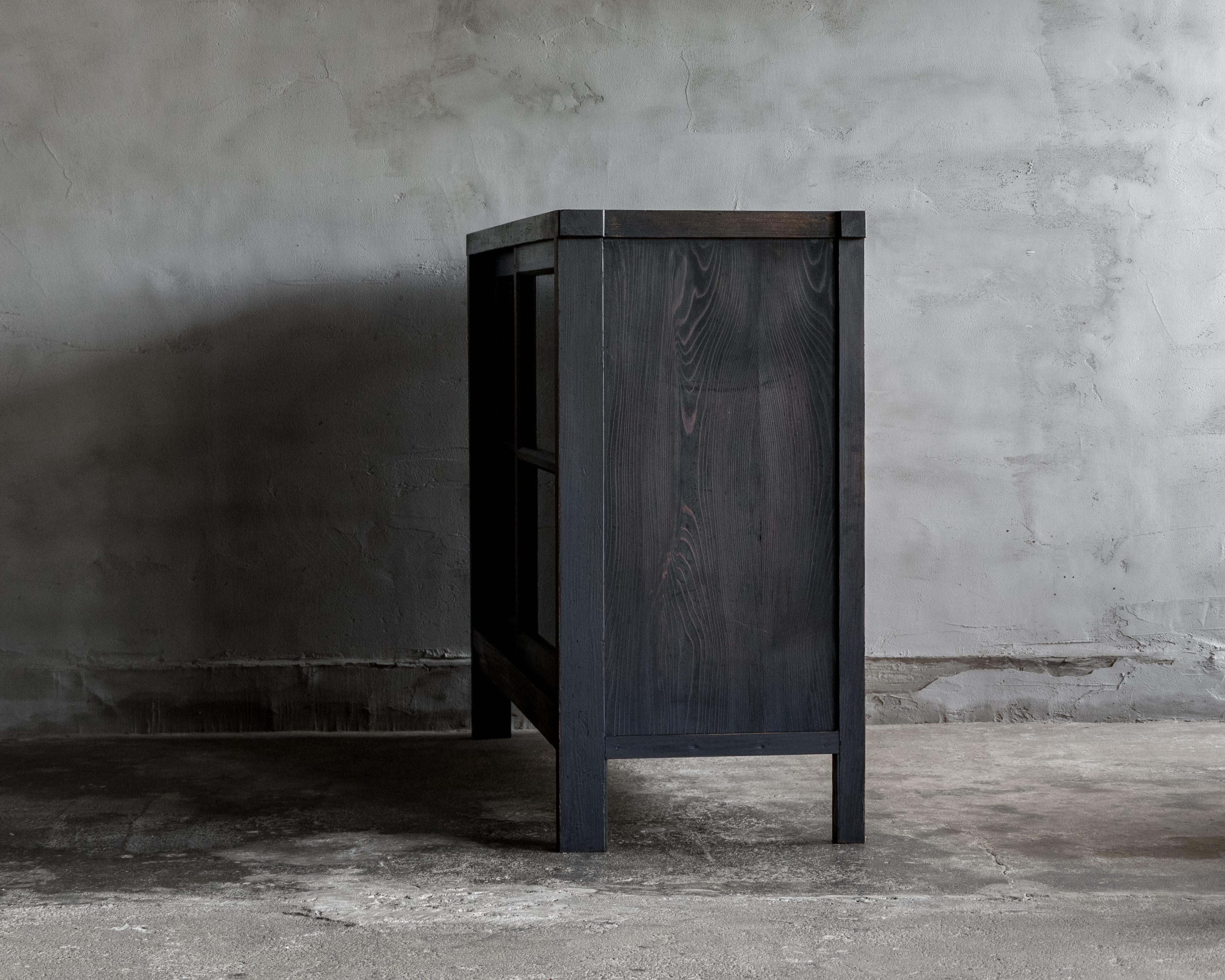 Japanese Vintage Glass Sliding-Door Cabinet on Legs, Early Showa Period (1926–) For Sale 7
