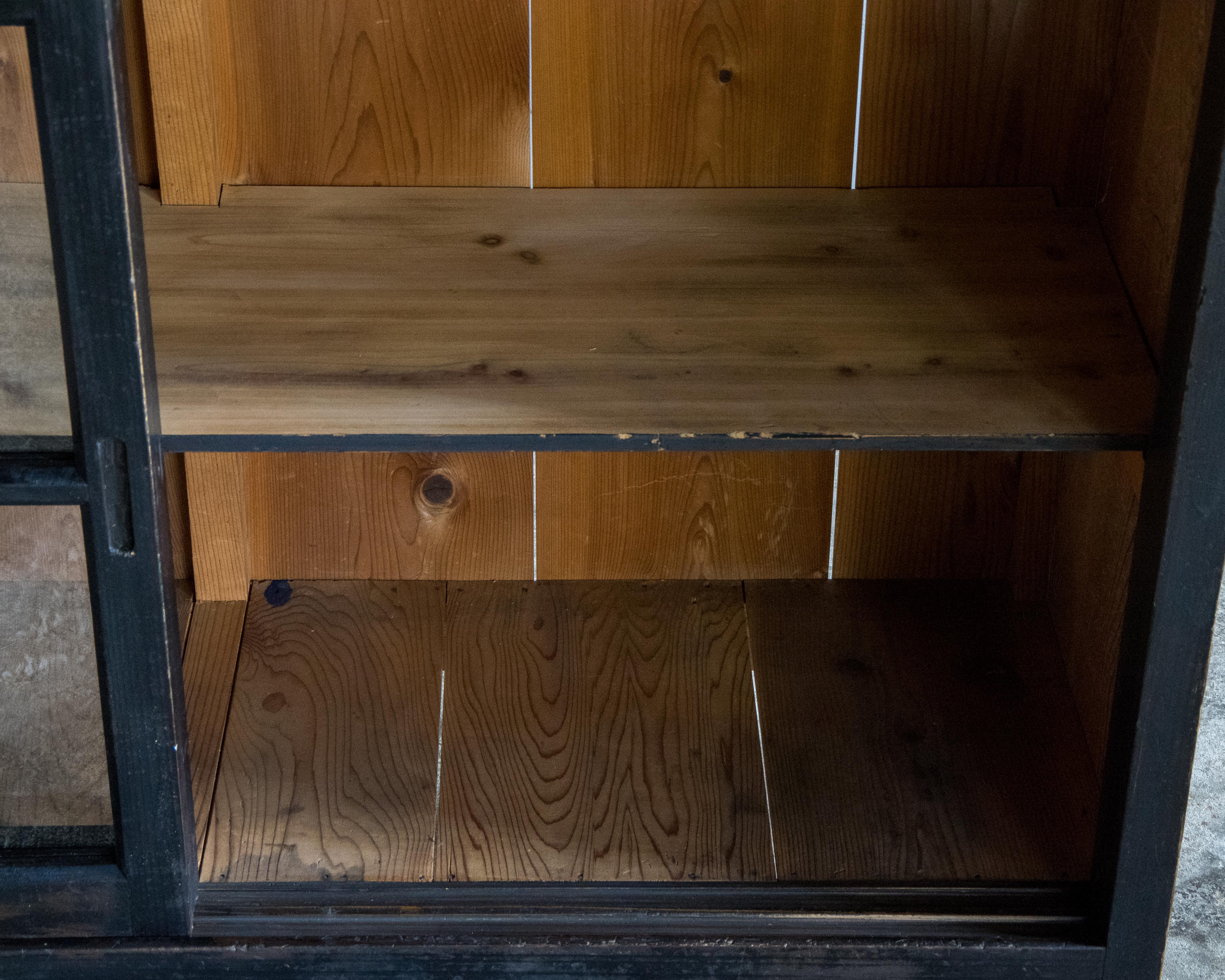 Japanese Vintage Glass Sliding-Door Cabinet on Legs, Early Showa Period (1926–) For Sale 12