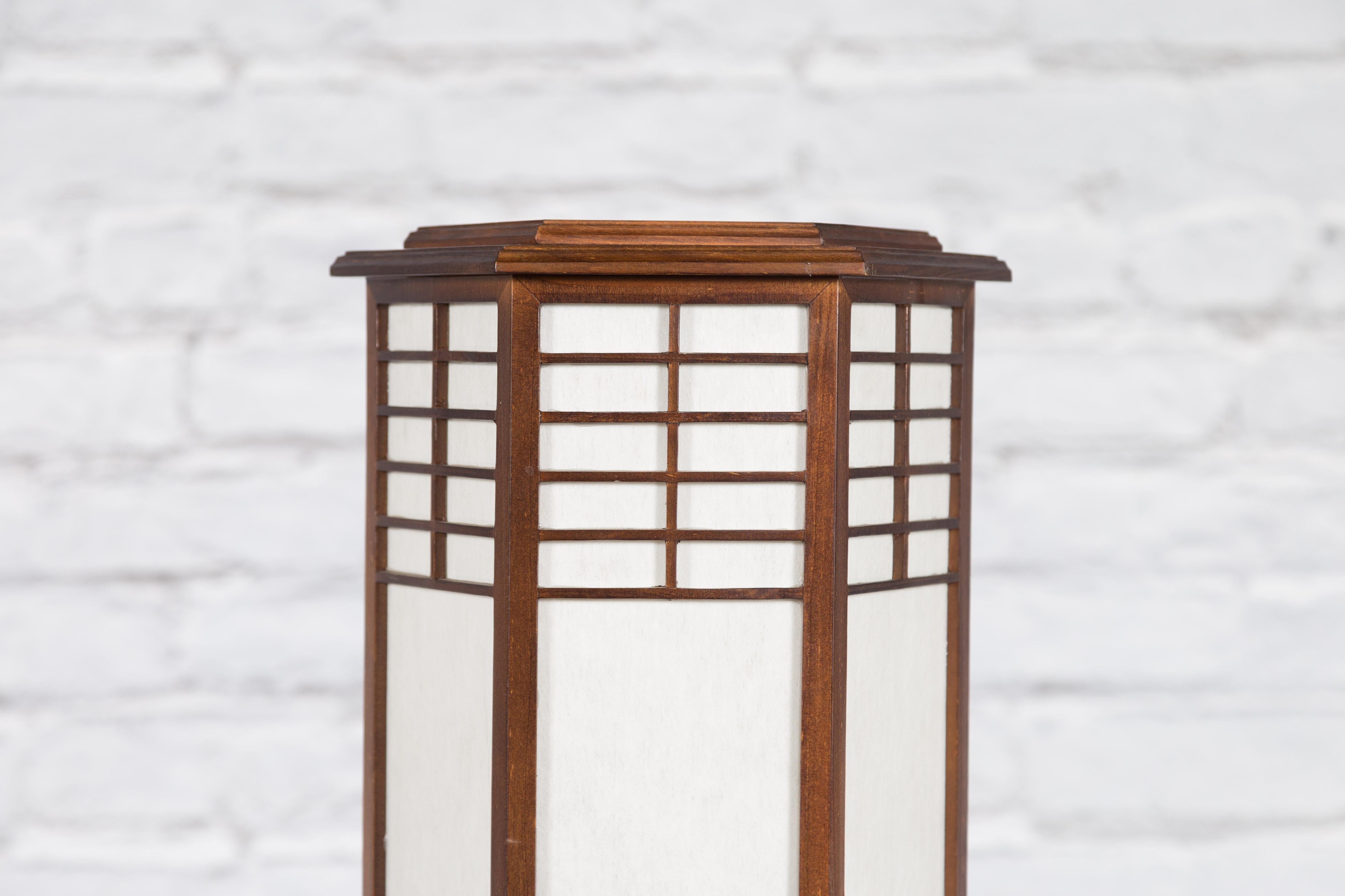 Japanese Vintage Hexagonal Two-Lights Table Lamp with Rice Paper Panels, Wired In Good Condition In Yonkers, NY