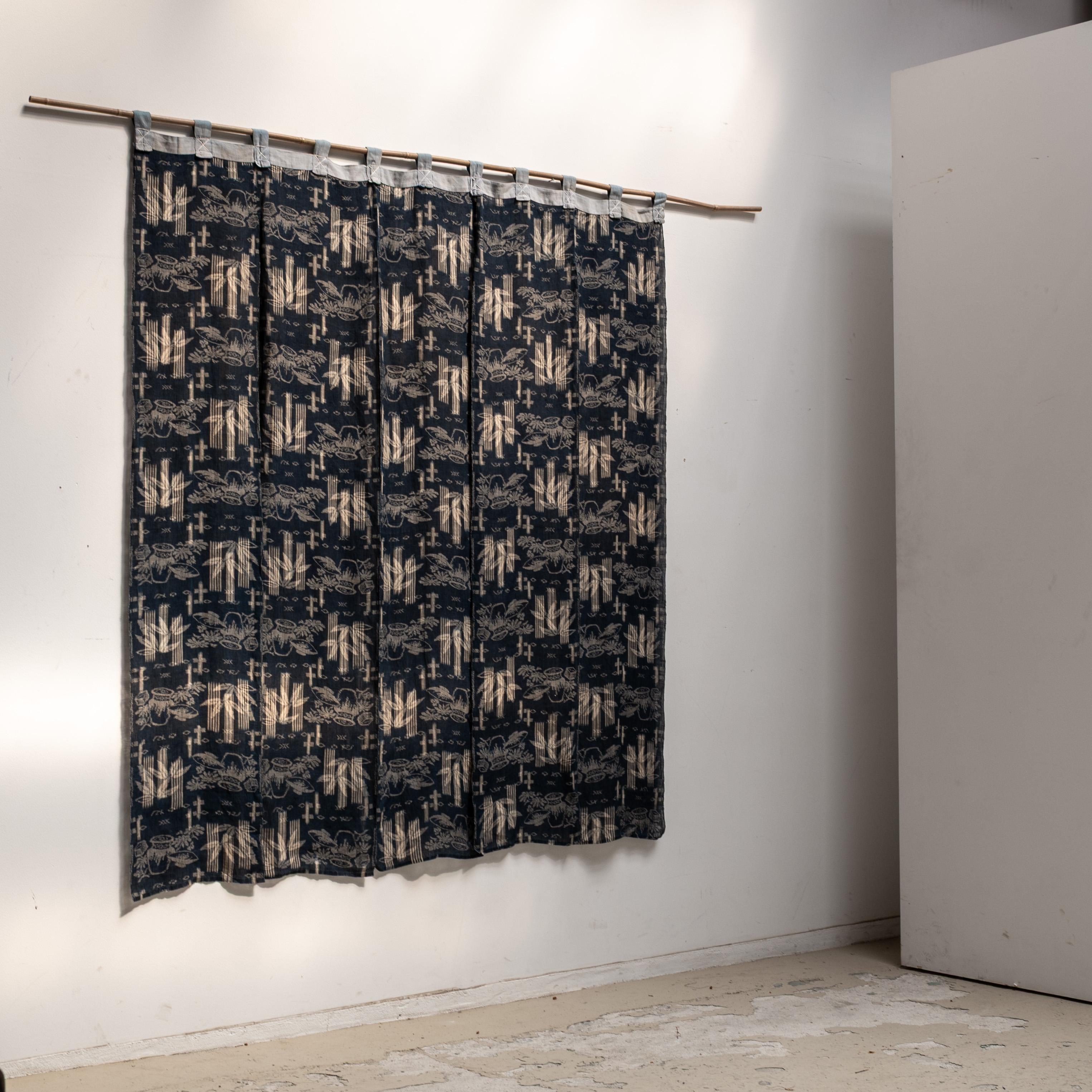 Japanese Vintage Linen Noren, Textile, Wabi Sabi, 19th Century For Sale 7