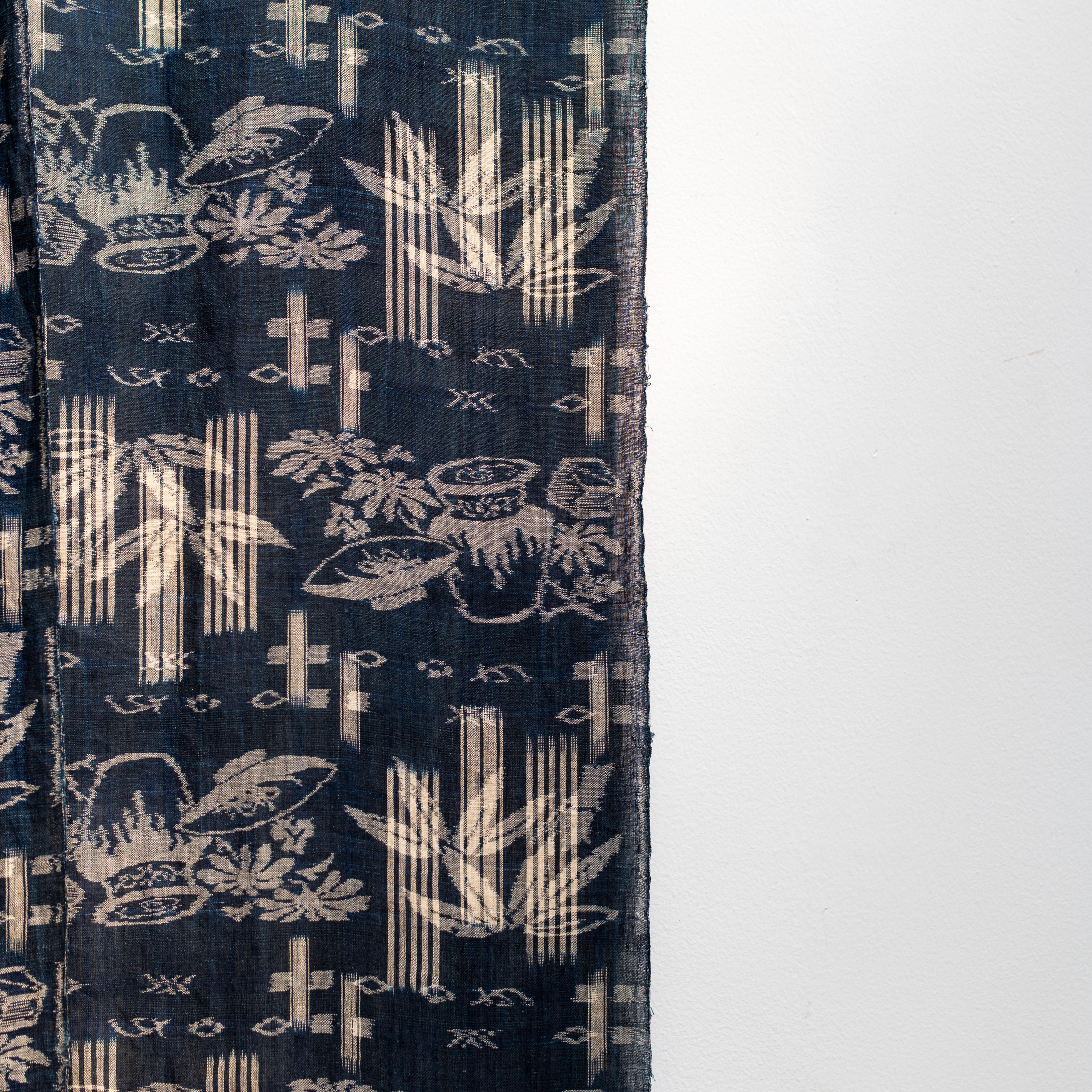 Japanese Vintage Linen Noren, Textile, Wabi Sabi, 19th Century For Sale 1