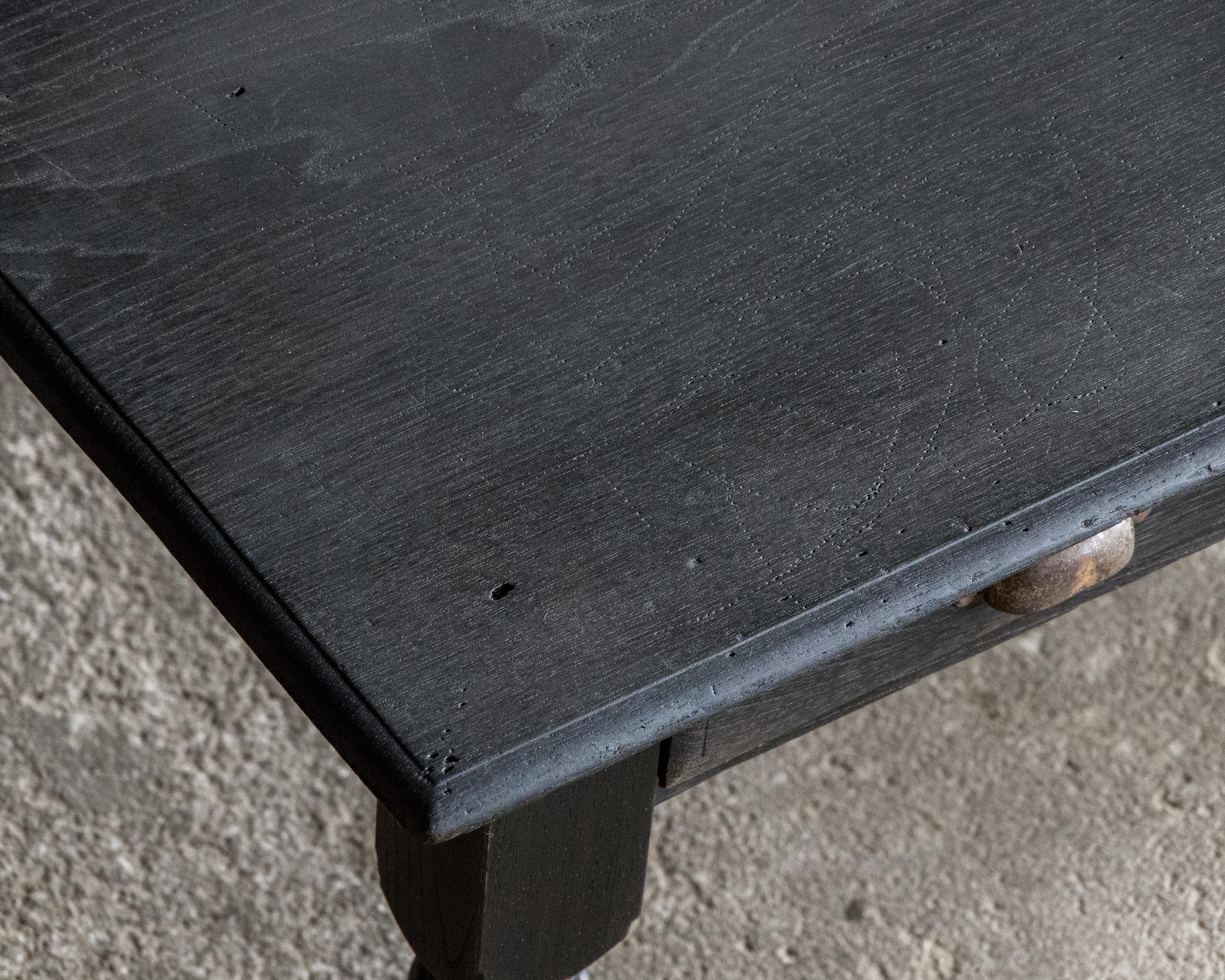 Japanischer Vintage-Tisch (Fuzukue), schwarzes Finish, frühe Showa-Periode (1926-) im Angebot 7