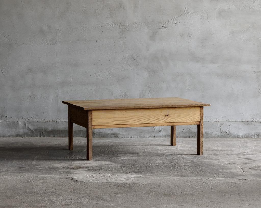 Japanese Vintage Low Table, Mid Showa Period '1926-' In Good Condition In Hitachiomiya-shi, 08