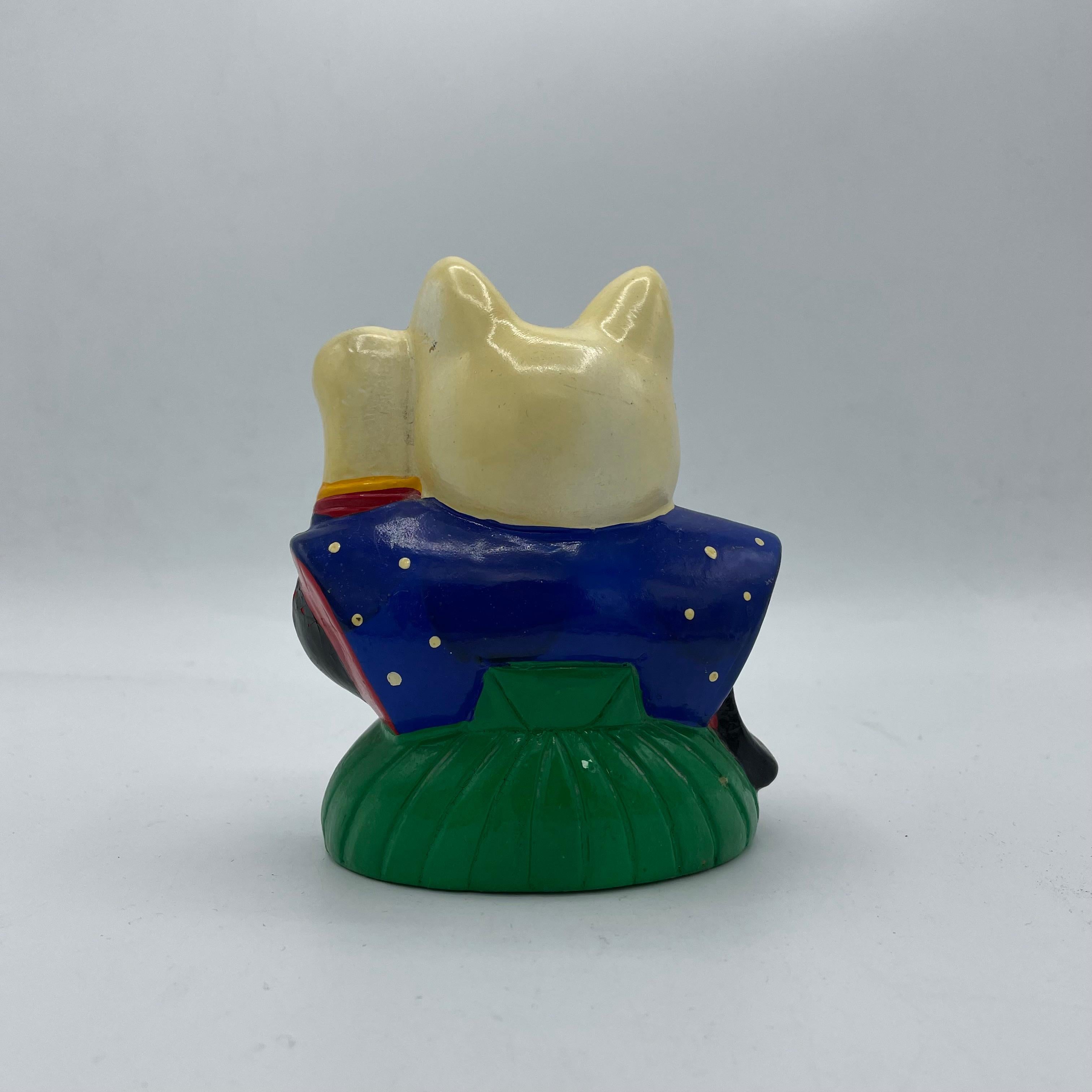 Japanische Vintage Manekineko Katze Objekt 1970er Jahre (Handbemalt) im Angebot