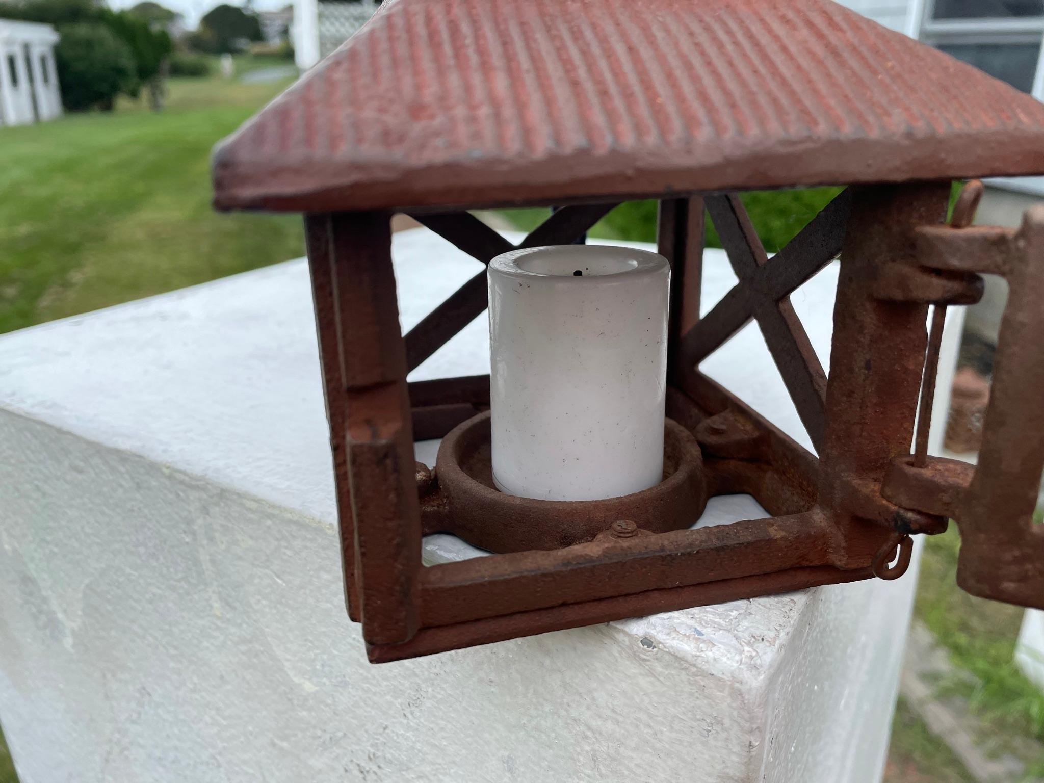 Iron Japanese Vintage Mountain House Lantern