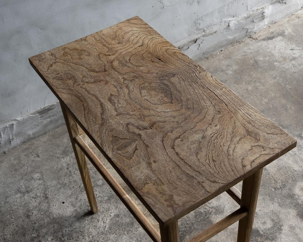 Japanese Vintage Side Table in Zelkova, Mid Showa Period '1940-' For Sale 5