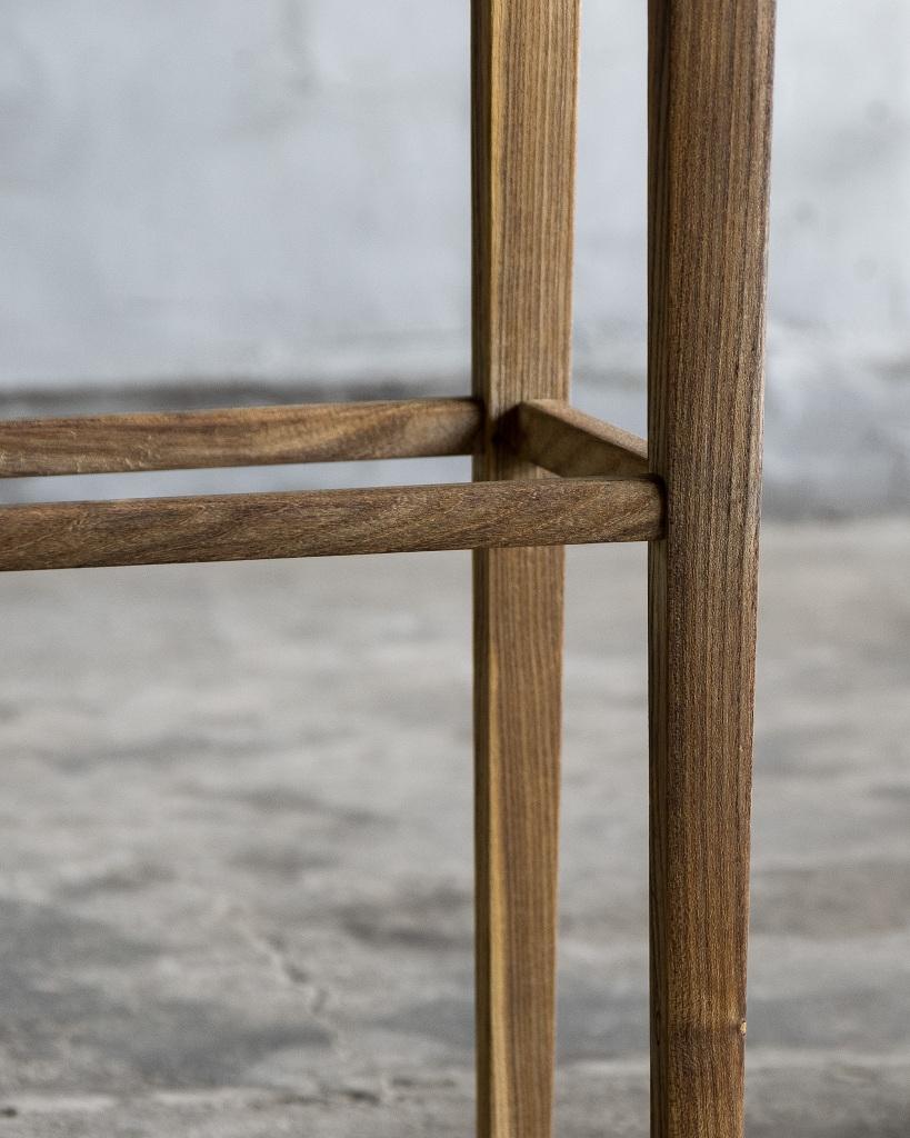 Japanese Vintage Side Table in Zelkova, Mid Showa Period '1940-' For Sale 3
