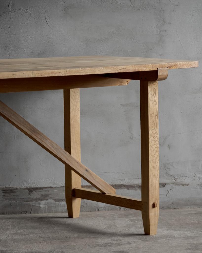 Japonais Table japonaise vintage en pin massif, période Showa '1926-' en vente