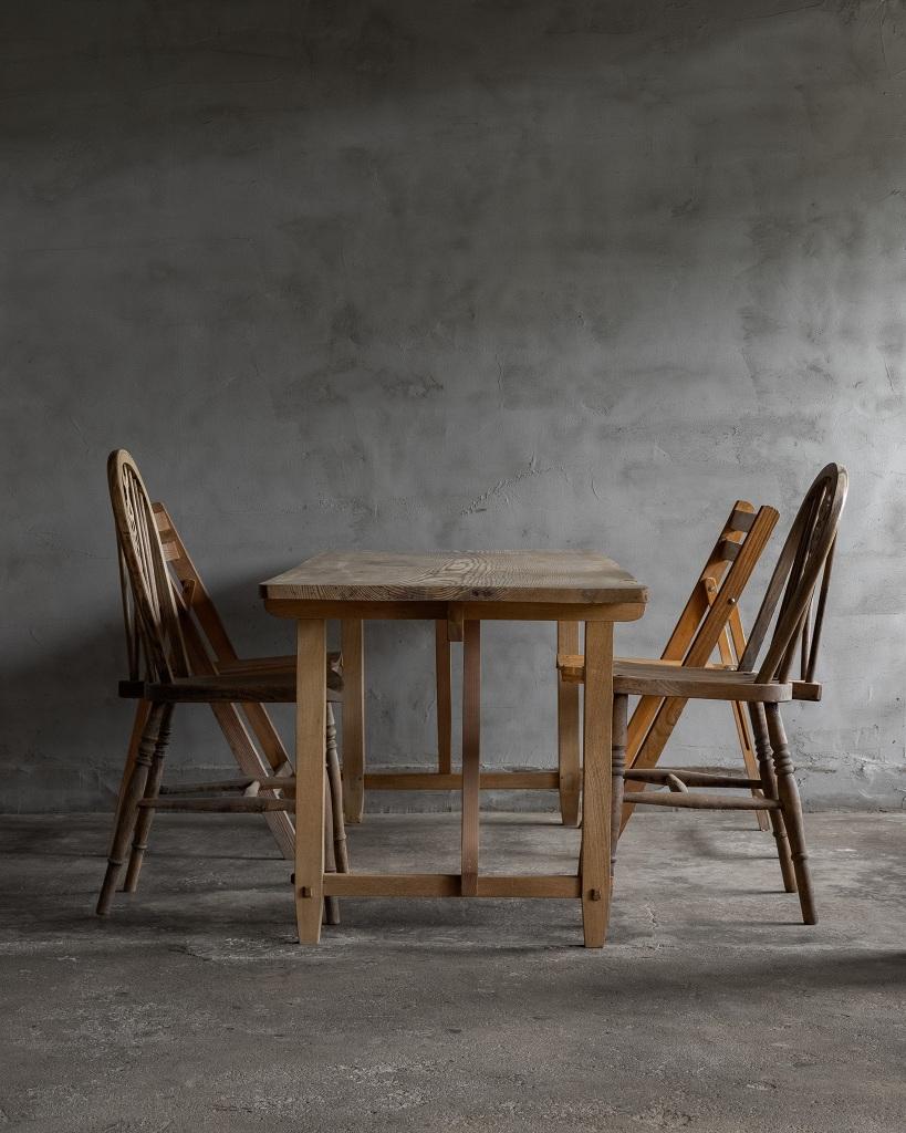 Table japonaise vintage en pin massif, période Showa '1926-' en vente 2