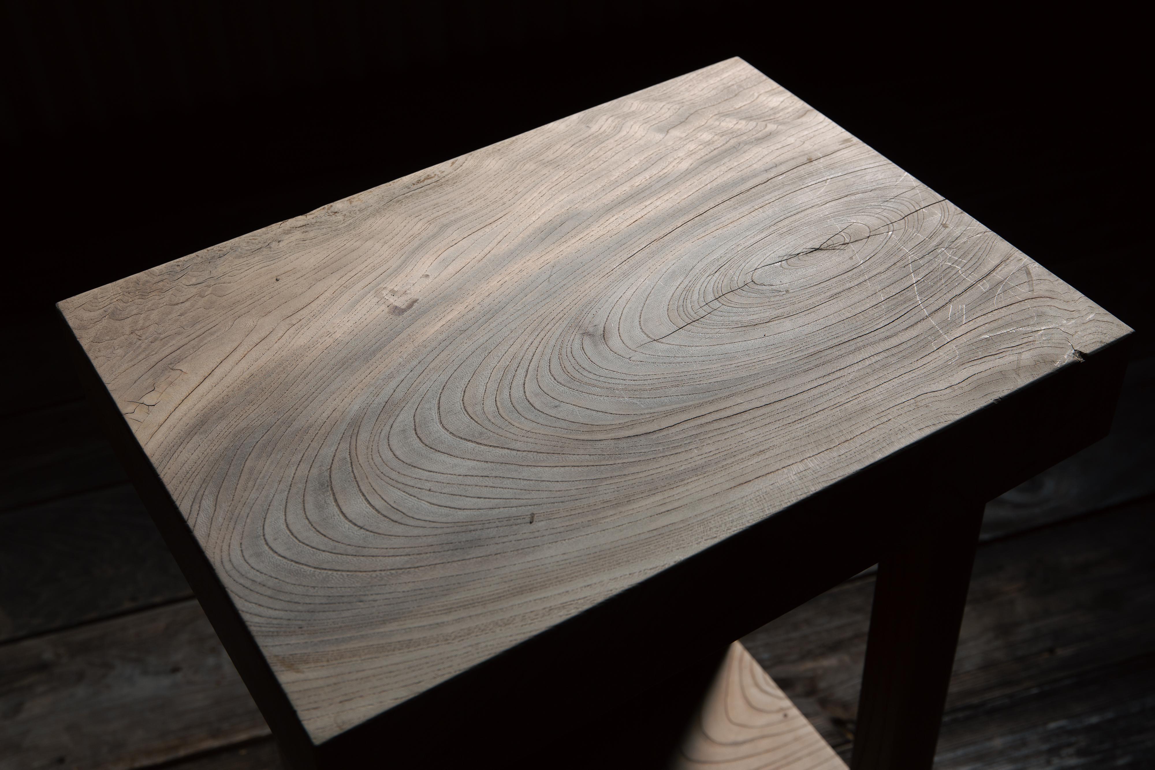 Expositor o taburete vintage japonés de madera de los años 50. wabi sabi Japandi en venta 7