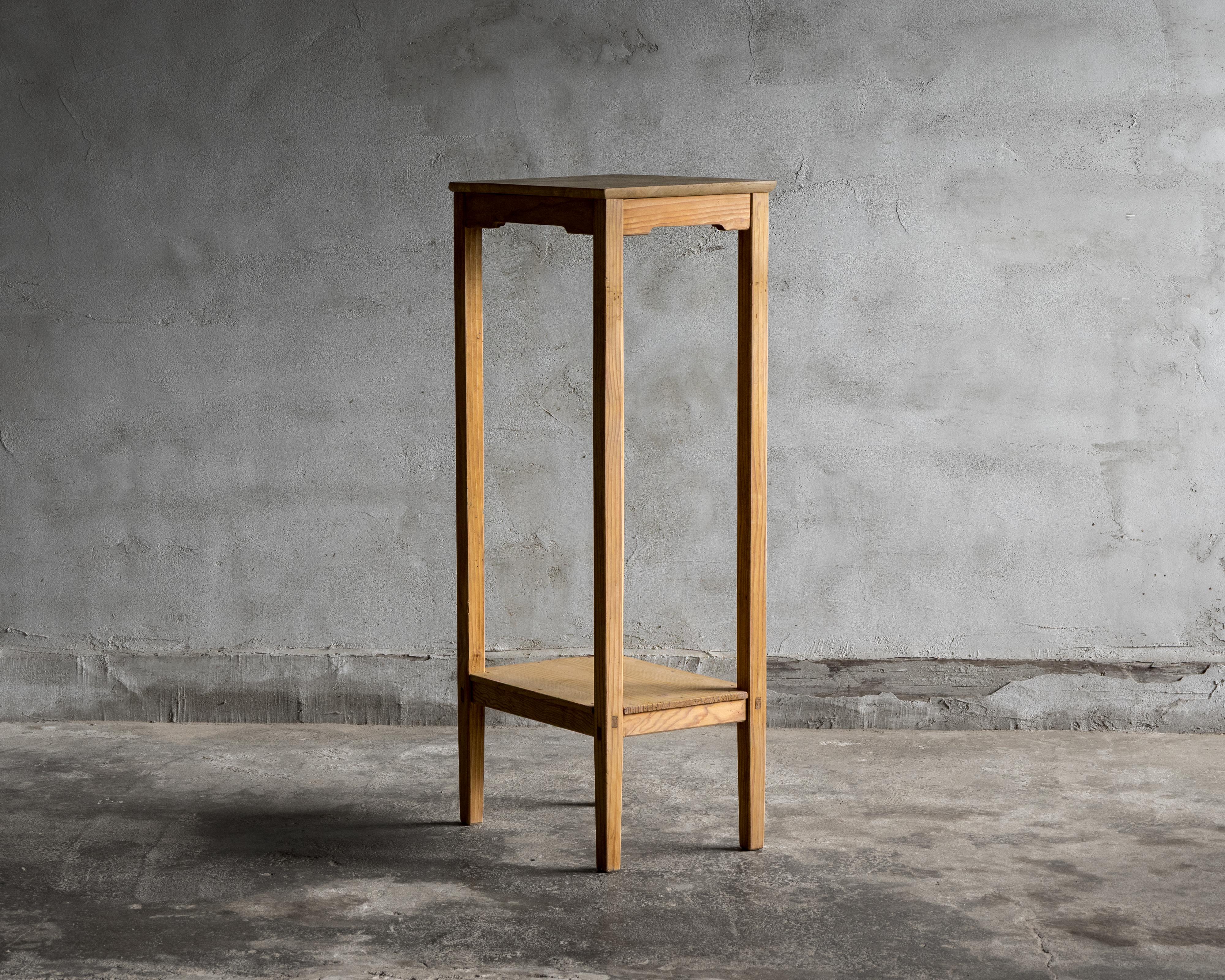 Jardinière japonaise vintage de forme carrée, début de la période Showa (1926-) Bon état - En vente à Hitachiomiya-shi, 08