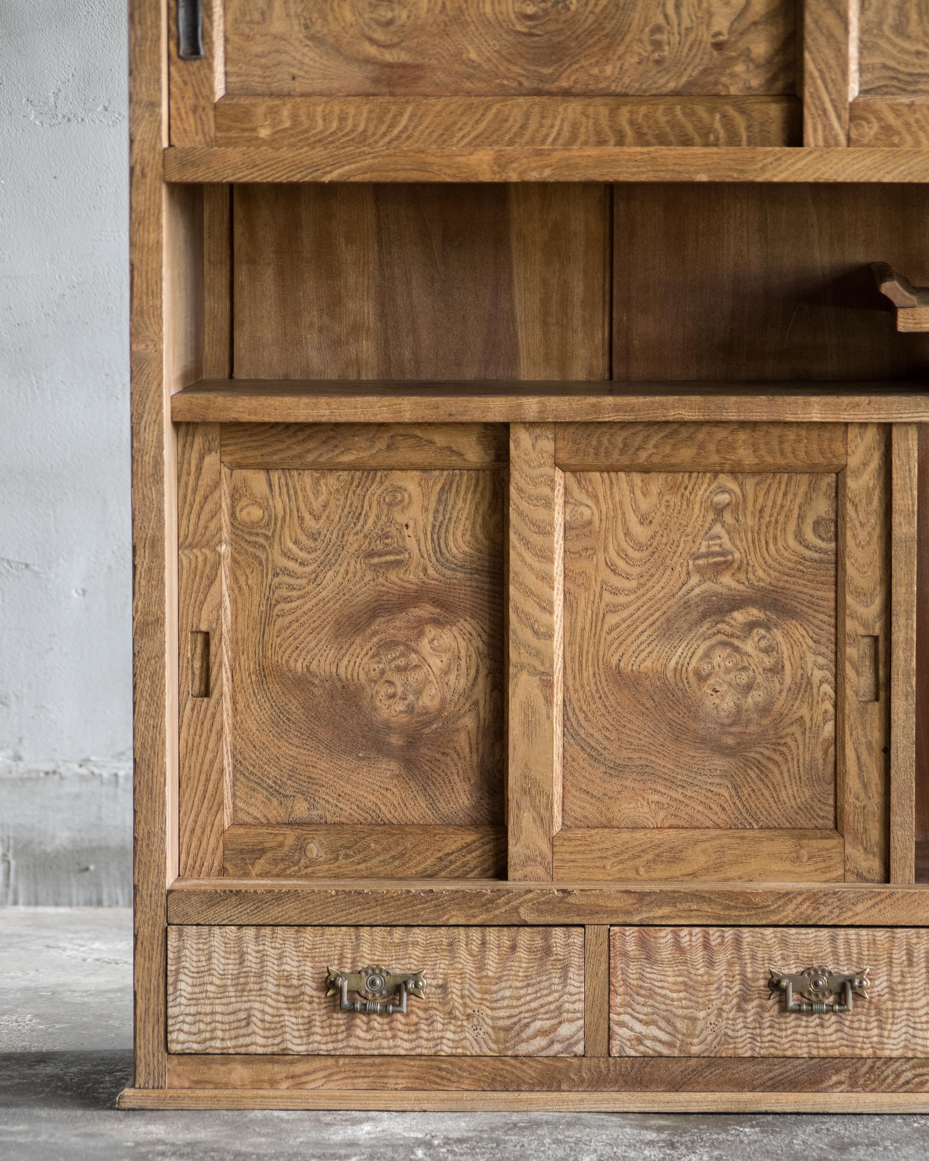Japanese Vintage Tea Cabinet (Chadansu), Early Showa Period (1926–) For Sale 1