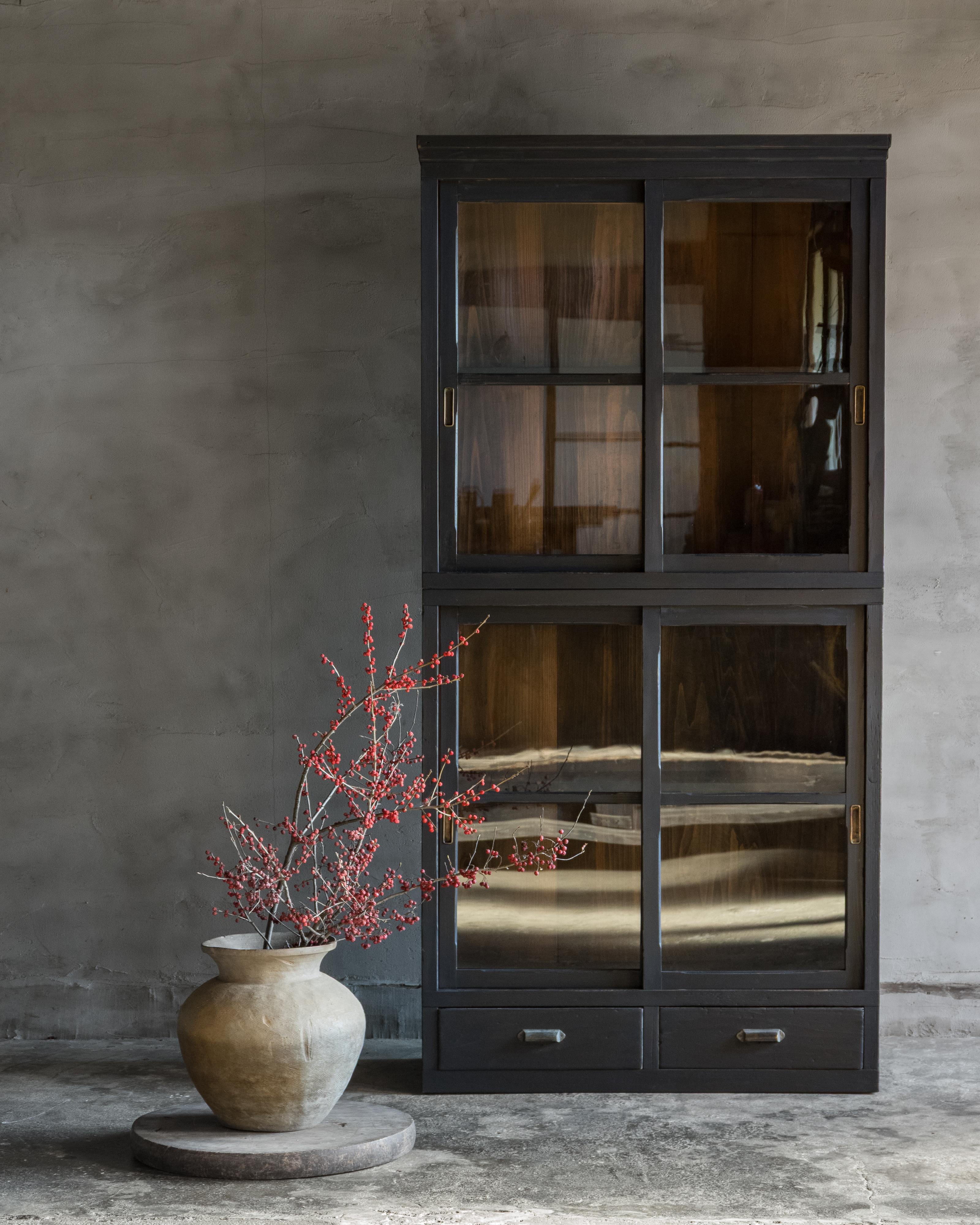 Mobile giapponese d'epoca a due sezioni in vetro, primo periodo Showa (1926-1945) in vendita 6