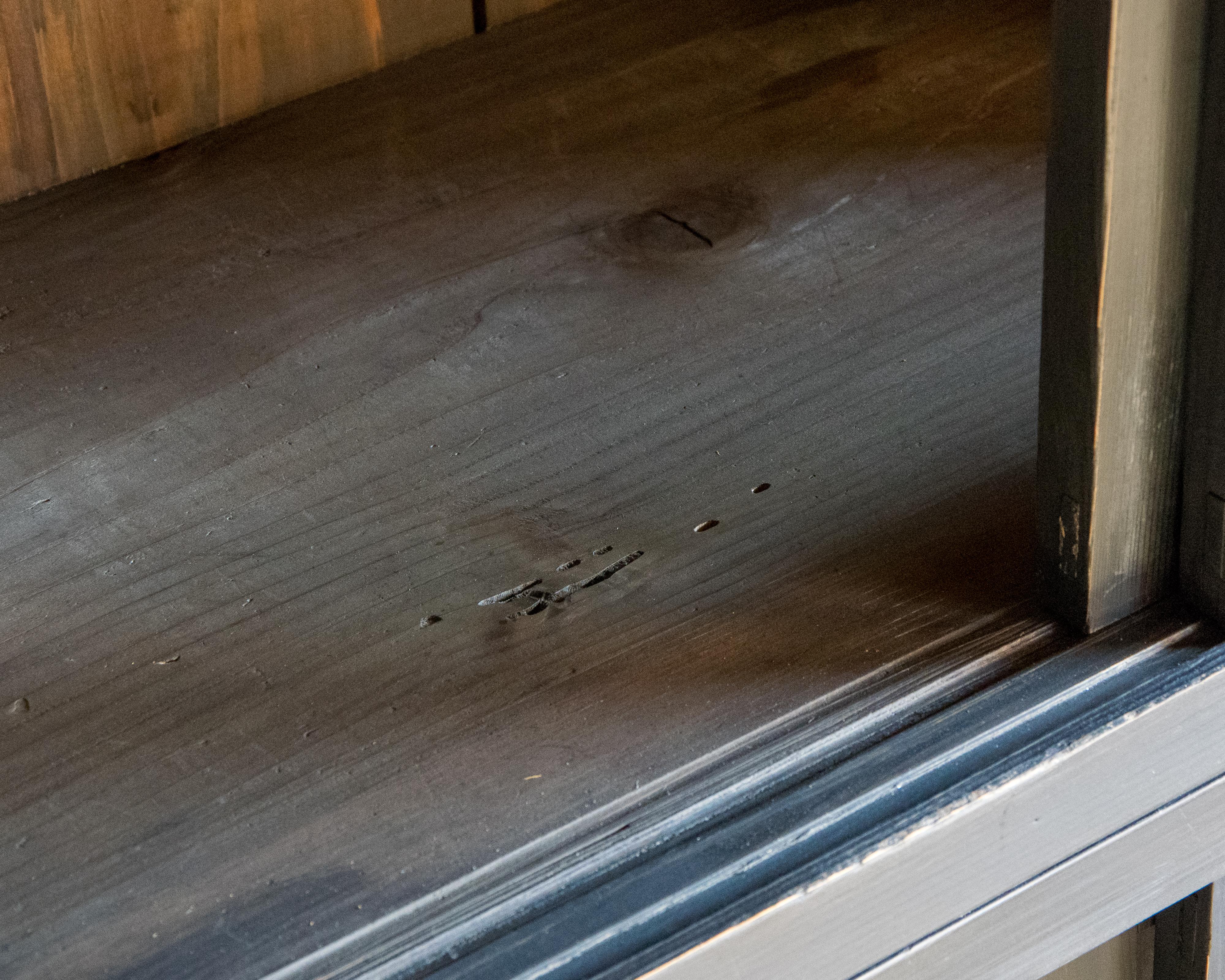 Mobile giapponese d'epoca a due sezioni in vetro, primo periodo Showa (1926-1945) In condizioni buone in vendita a Hitachiomiya-shi, 08