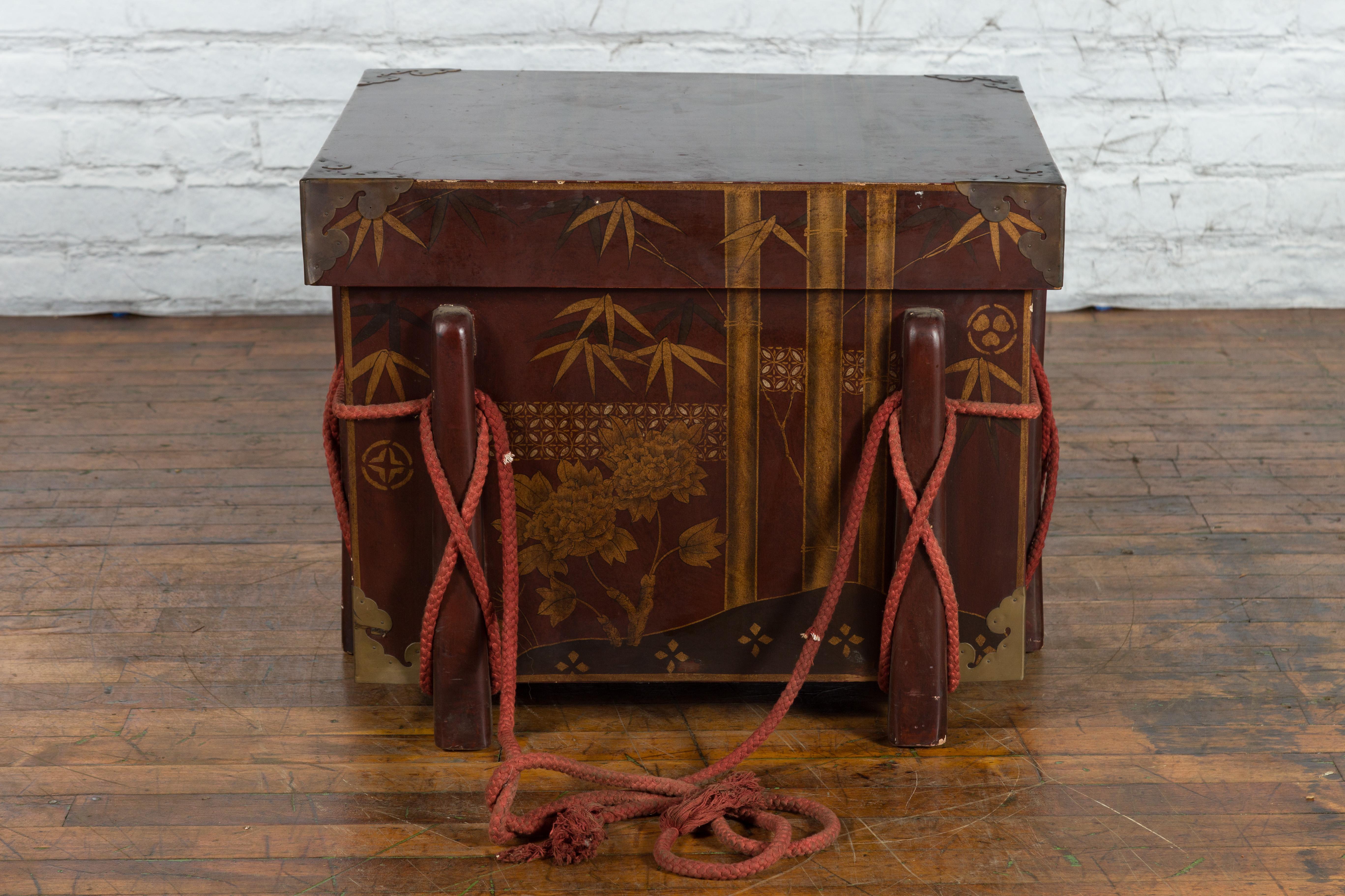 Japanese Vintage Wedding Chest with Brown Lacquer and Hand-Painted Décor For Sale 5