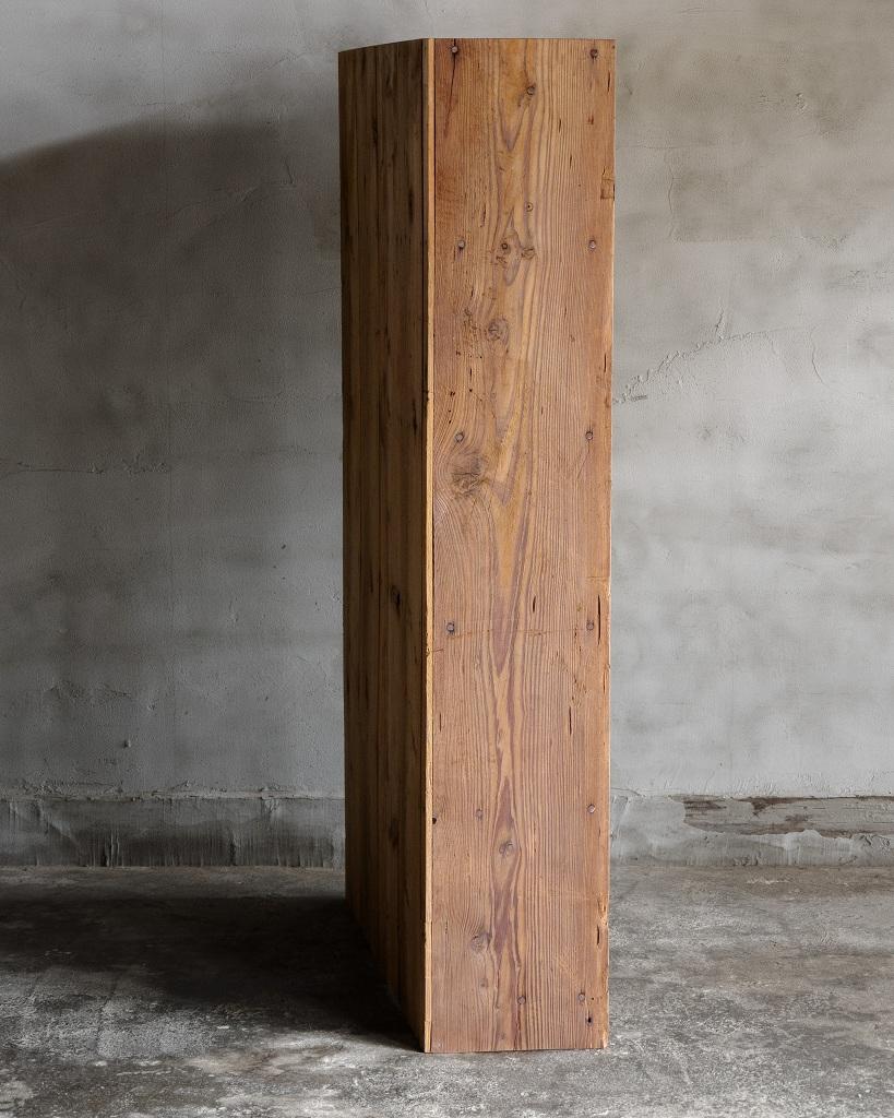 Japanese Vintage Wooden Open Shelf, Mid Showa Period '1940-' In Good Condition For Sale In Hitachiomiya-shi, 08