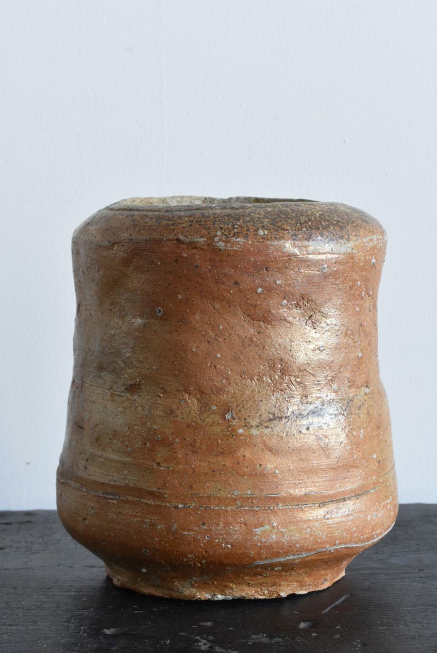 Japanische Wabi Sabi Antikes Keramikgefäß/1600er Jahre/Edo-Periode Vase (Töpferwaren) im Angebot