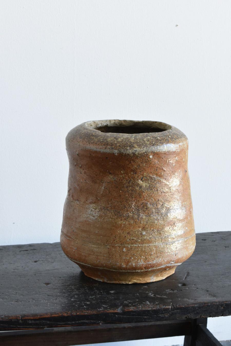 Japanese Wabi Sabi Antique Pottery Jar/1600s/Edo Period Vase For Sale 2