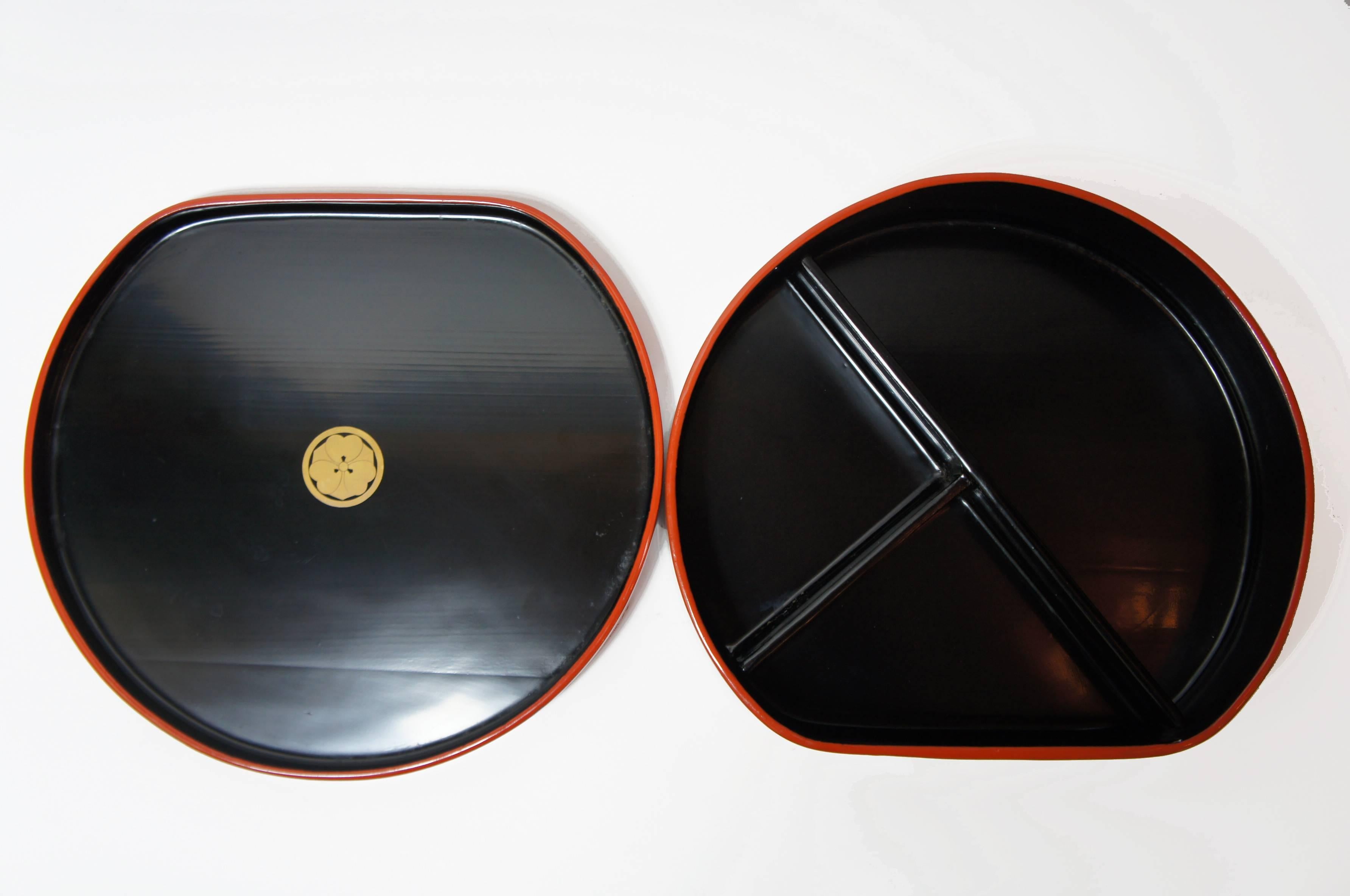 Japanese Wajima-Nuri Red Lacquered Wooden Lunch Box, 1950s For Sale 1