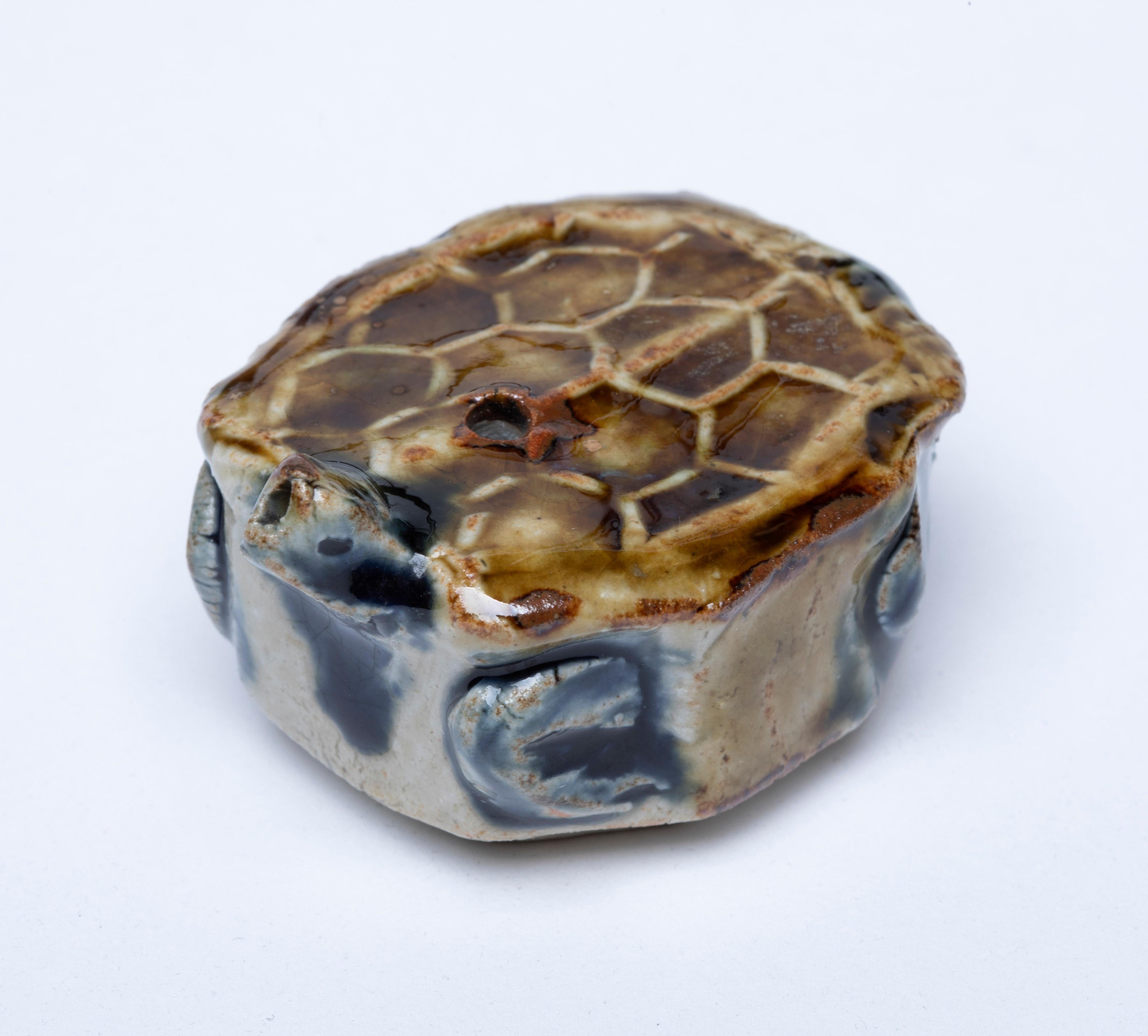 Japanese Water Dropper, Ceramic Turtle Design In Good Condition For Sale In Santa Cruz, CA