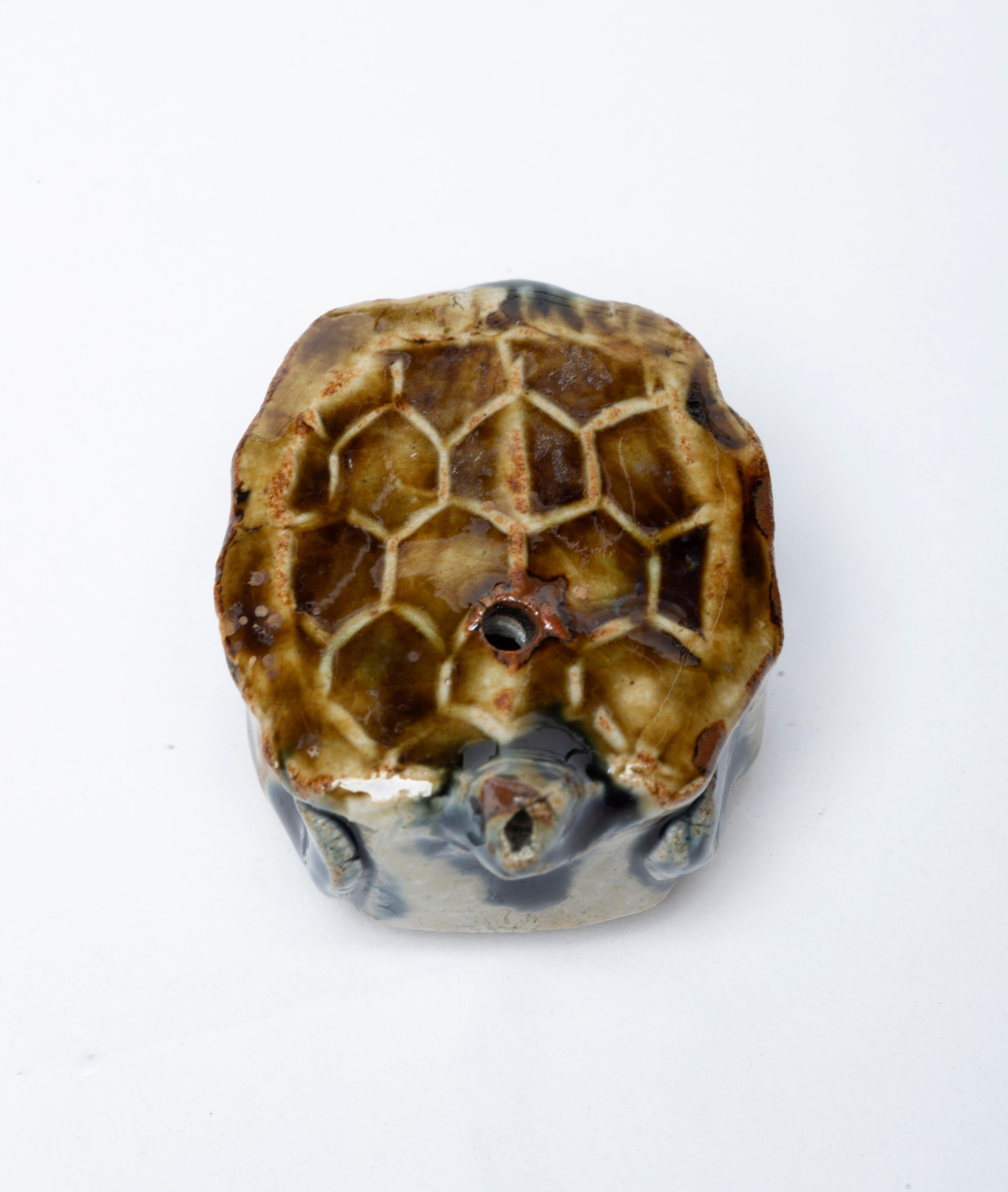 Japanese Water Dropper, Ceramic Turtle Design For Sale 2