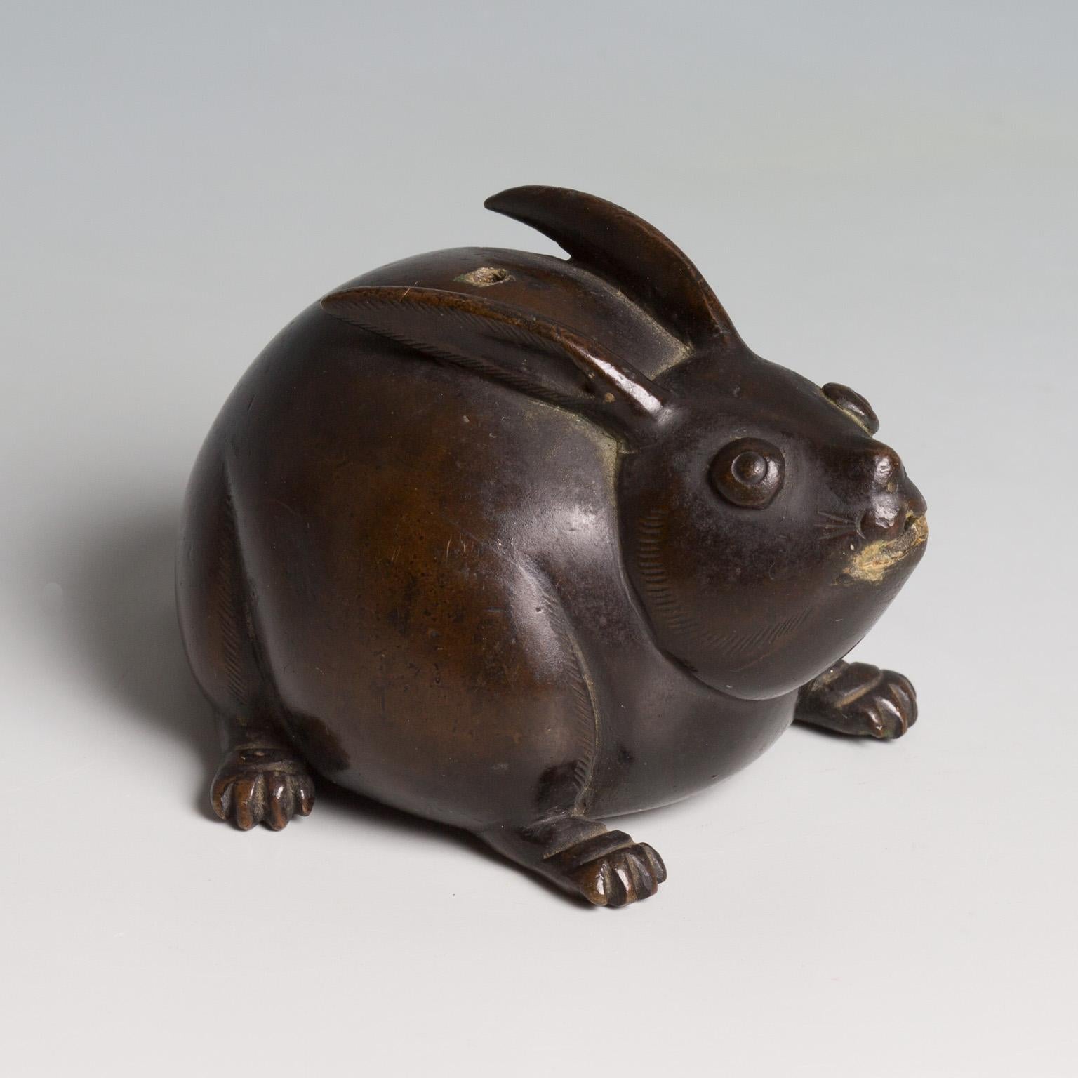 Japanese Water Dropper, Suiteki Shaped as a Hare, Momoyama Period 2