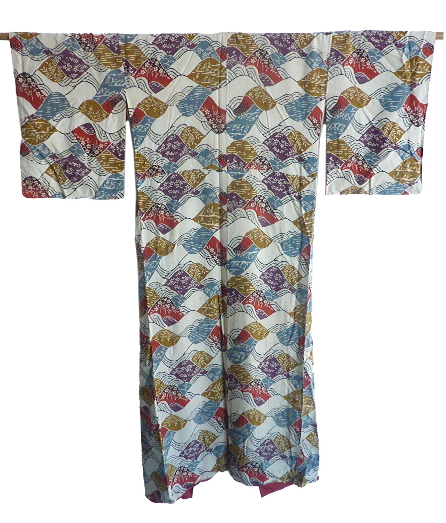 Japanese Wave print vintage silk Furisode Kimono For Sale 2