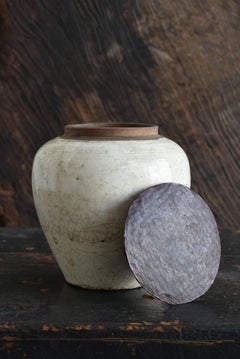 Japanese White Glaze Pottery Small Jar/1600-1700/Edo Period/Wabisabi Jar