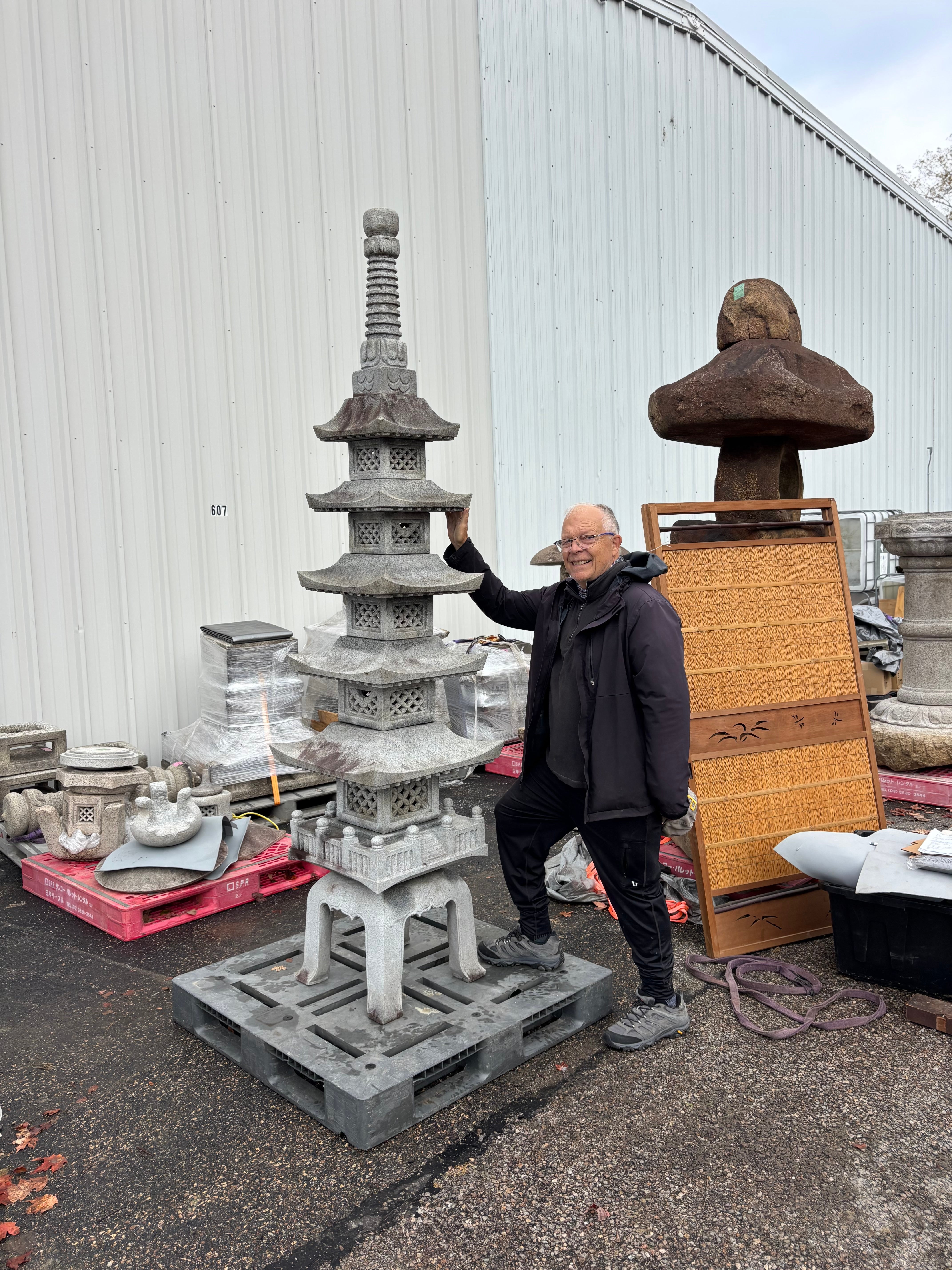 Appena rinvenuta da un vecchio giardino di Shiga - impressionante scultura da giardino, alta 9 piedi in ottime condizioni come è stata trovata

Guarda il nostro video e il nostro messaggio o chiamaci per maggiori dettagli o per prenotare...

Per il