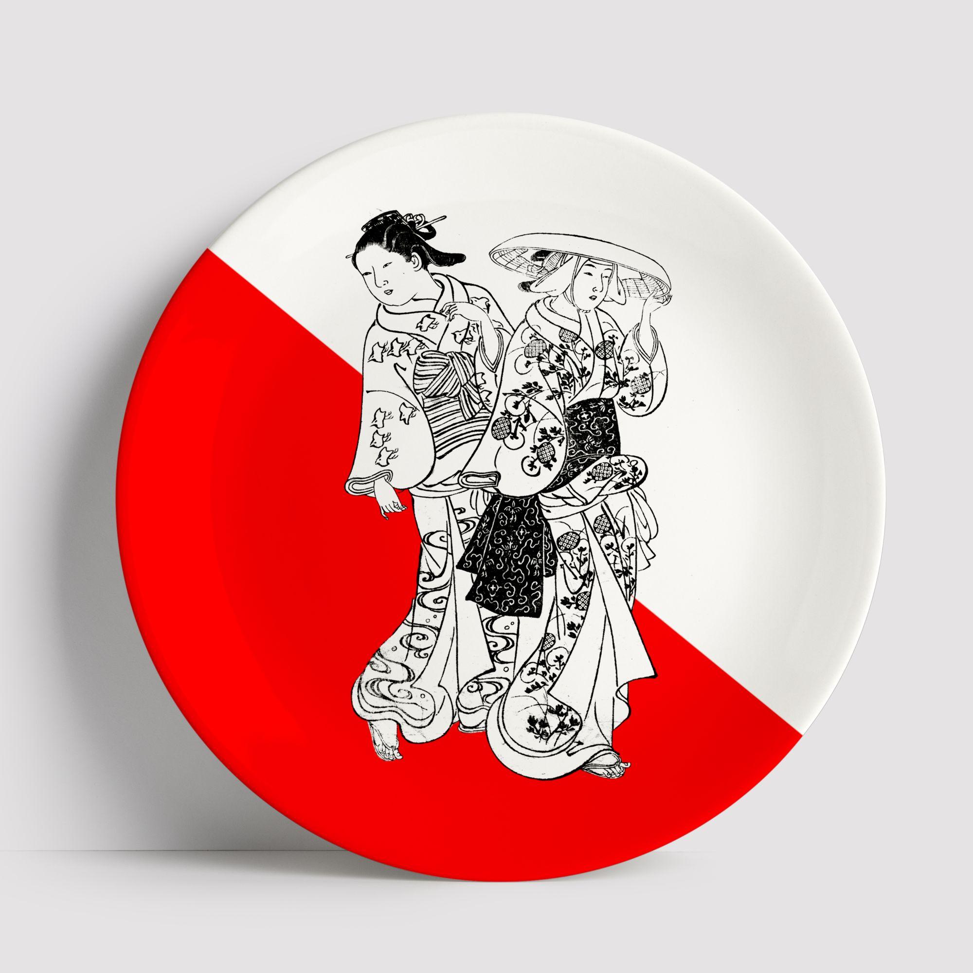 Beautiful Japanese Women porcelain dinner plate by Plus Lab will make an elegant statement with sophisticated Art de la table for every occasion.
Made in Italy.

Upon request available in a set of three or six plates.
